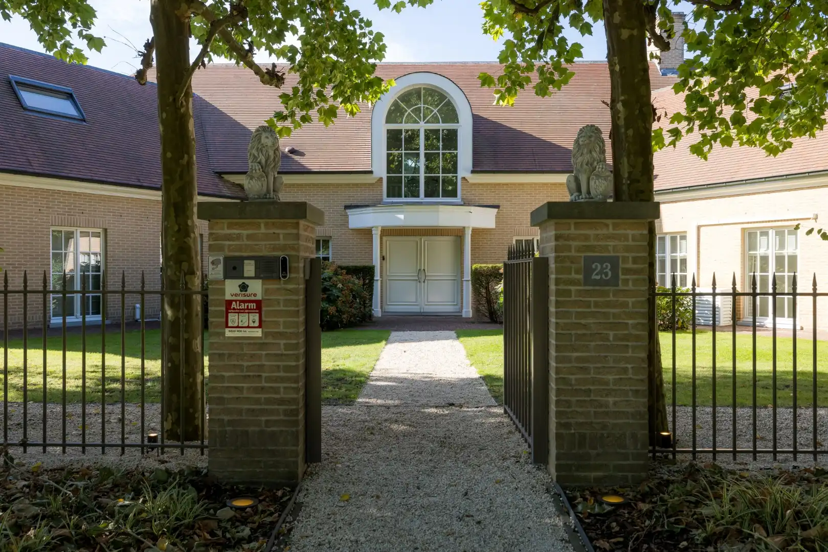 Exclusieve villa waar ruimte, rust, privacy en ontspanning uitzonderlijk gecombineerd worden foto 3