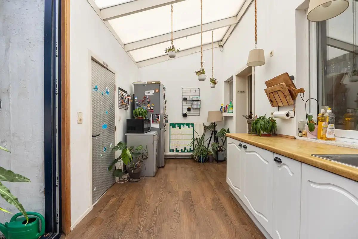Instapklare semi half open woning met 4 slaapkamers foto 10