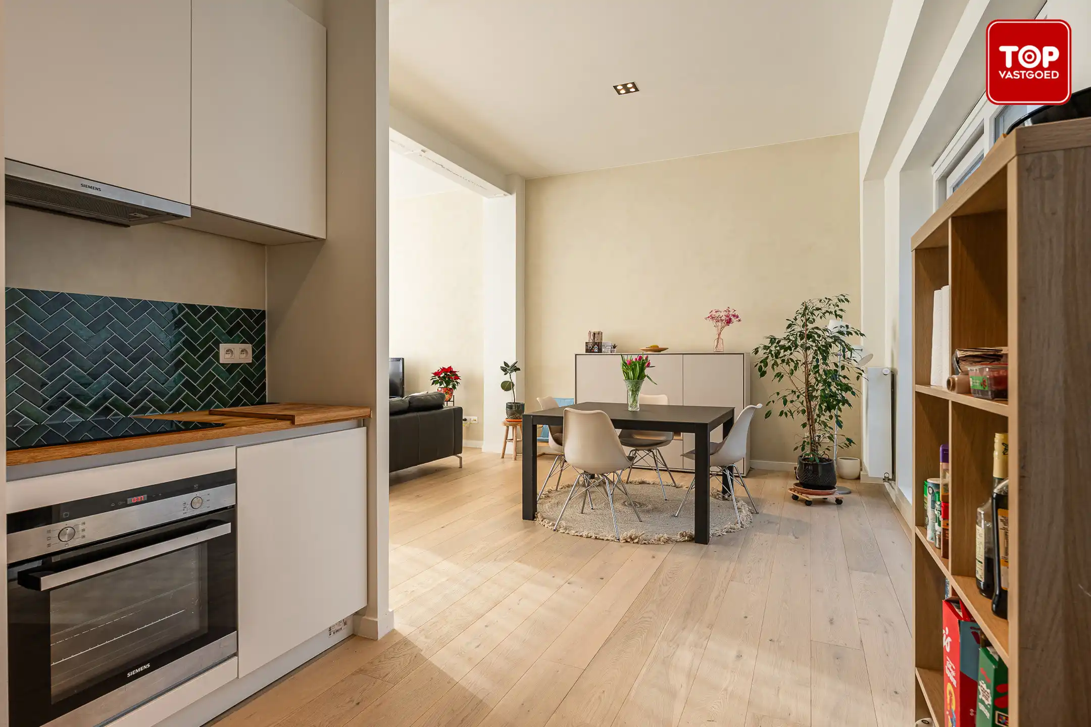 Gerenoveerde, energiezuinige woning op uitstekende locatie foto 11