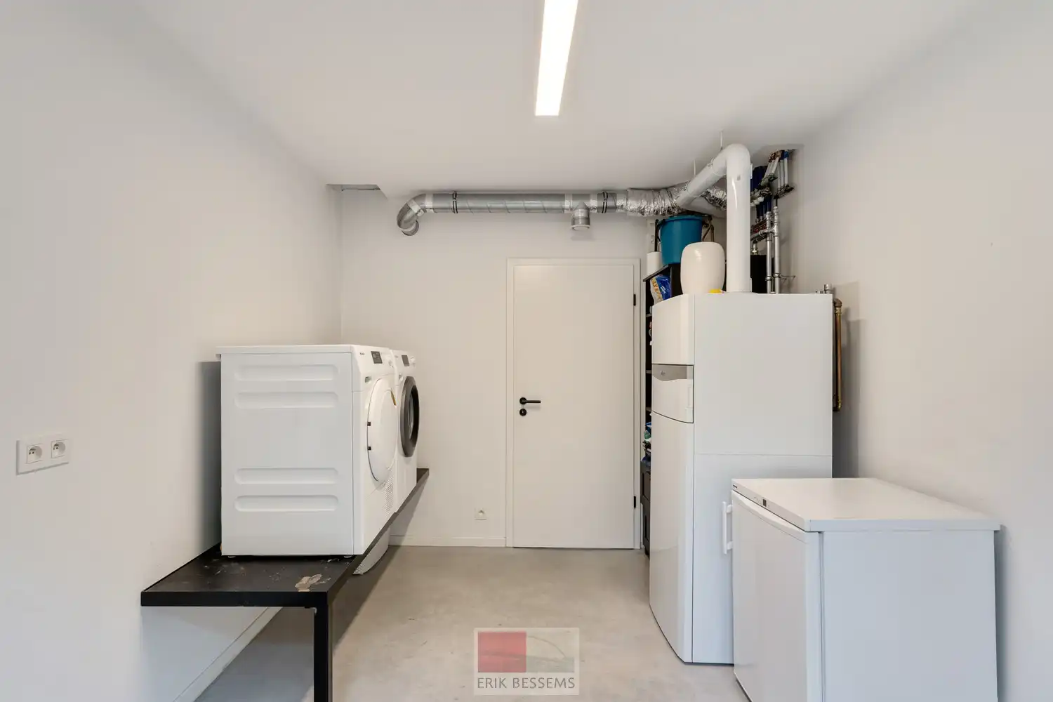 Energiezuinige, moderne woning met een bewoonbaar oppervlakte van circa 195 m², gelegen op een perceel van 776 m² in een rustige en groene omgeving. foto 24