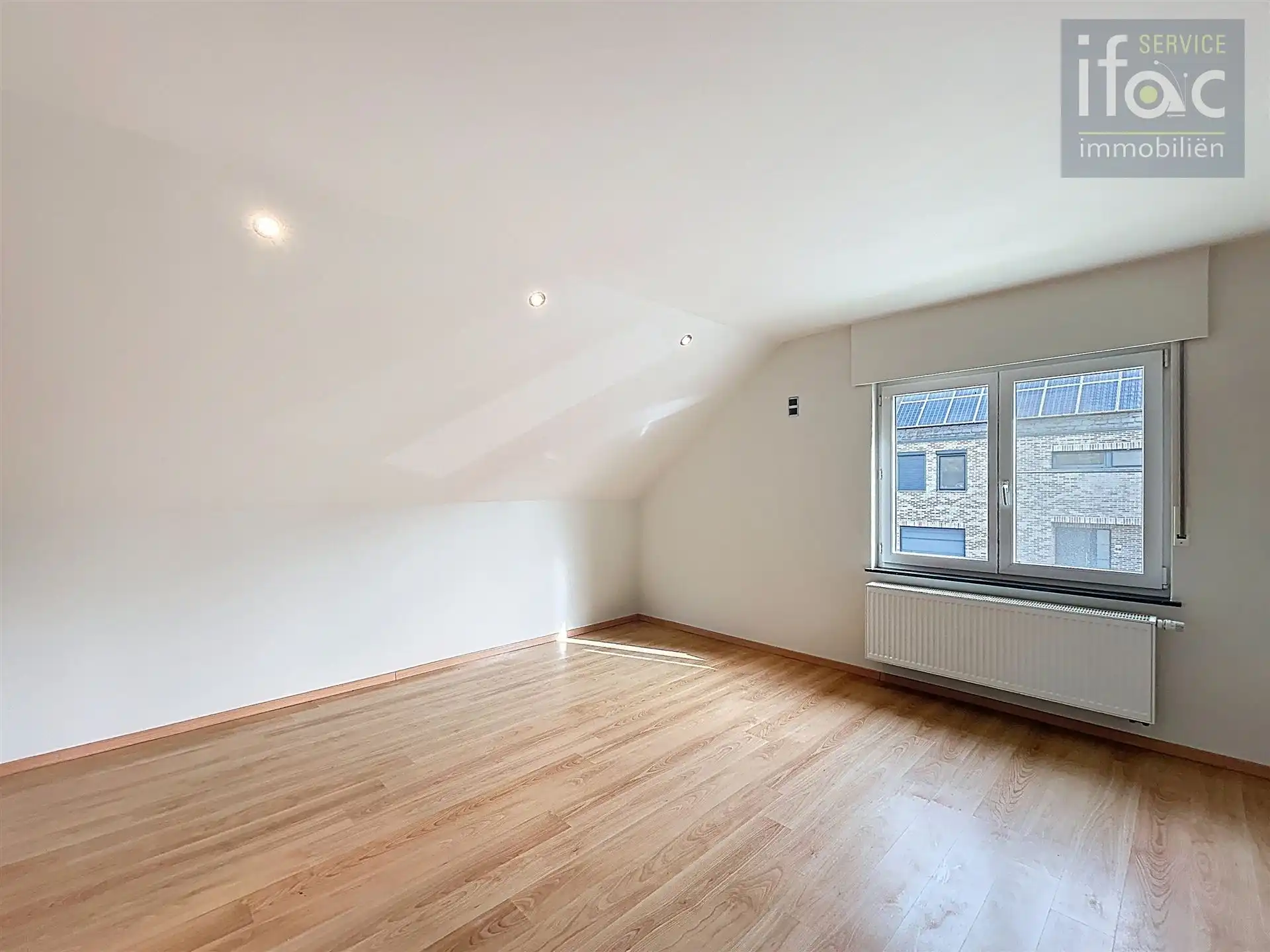 Rustig gelegen koppelvilla foto 6