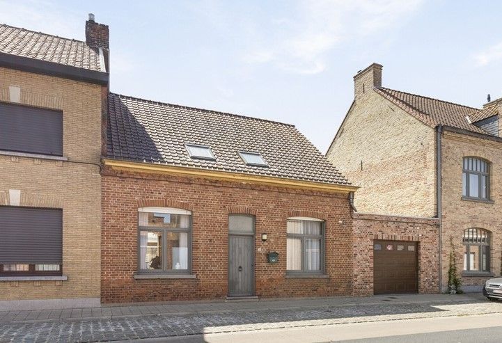 RENINGE: Heel interessante starterswoning of investeringswoning met tal van mogelijkheden, 2 (mog. 3) slaapkamers, ruime garage en zonnige tuin op 313m² grondoppervlakte. foto 2