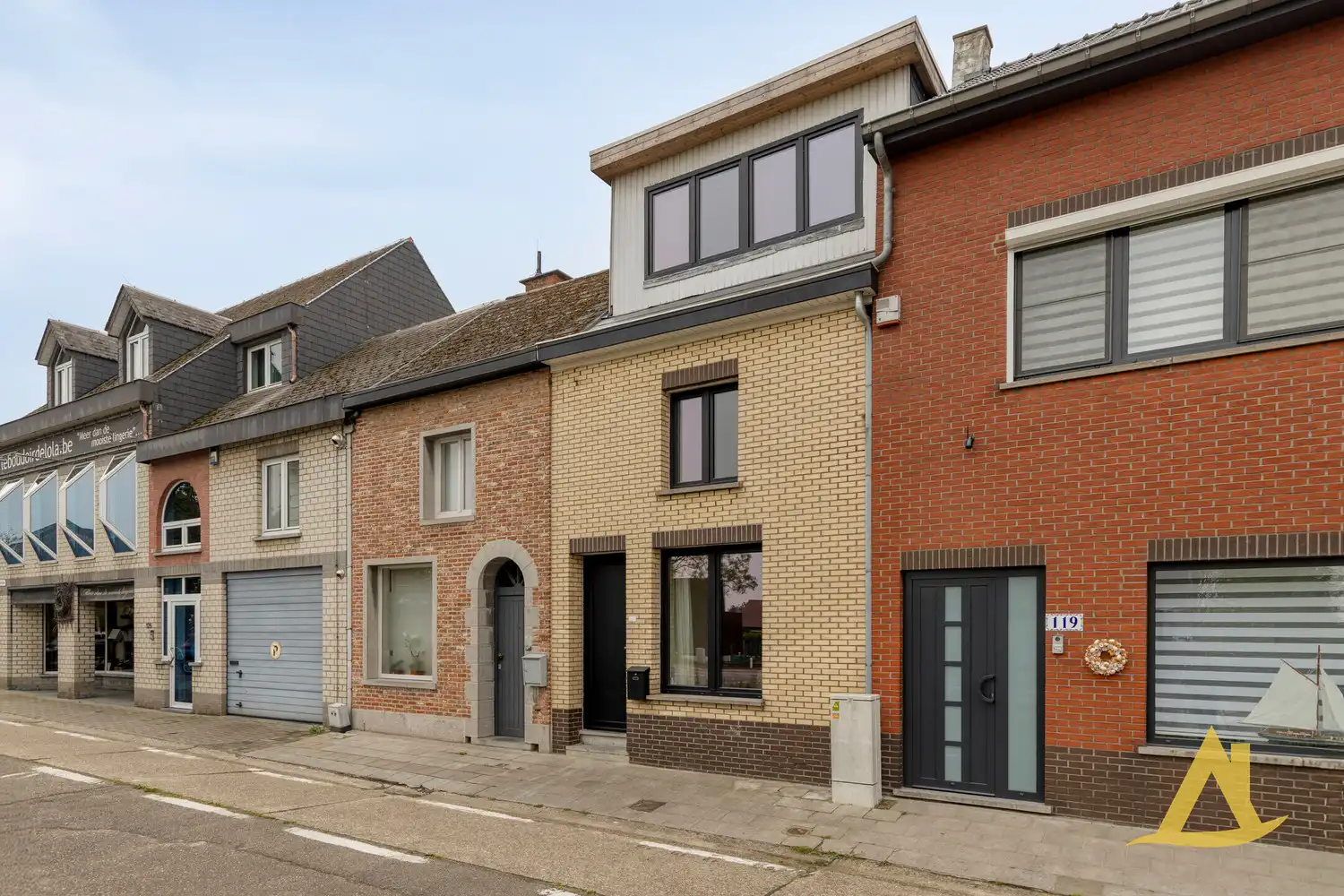 INSTAPKLARE, ENERGIEZUINIGE WONING, NABIJ HET CENTRUM VAN DIEST! foto 2