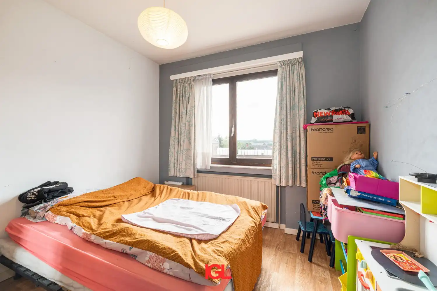 Ruim 2-kamer appartement nabij het centrum van Halle foto 8