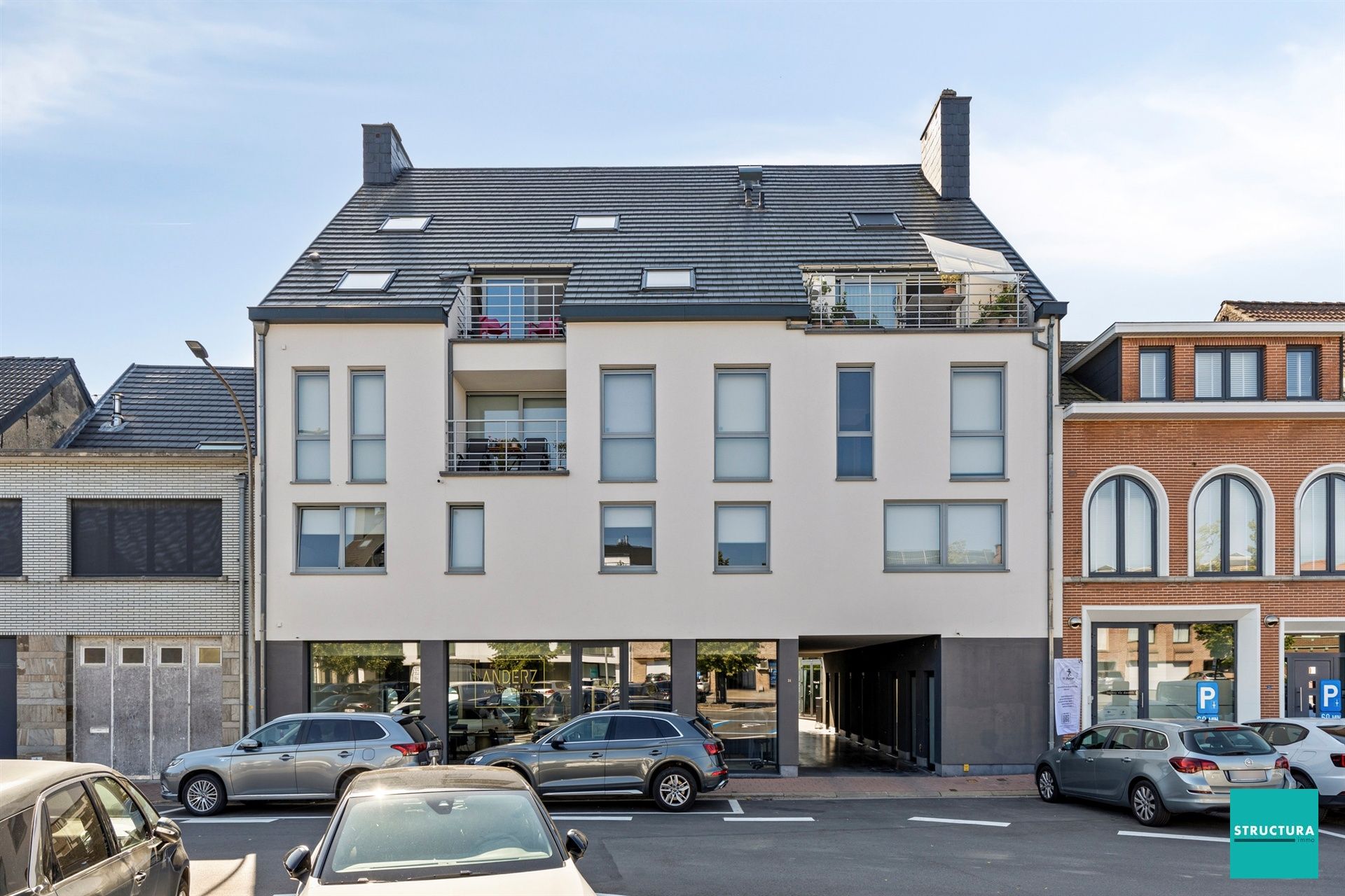 Twee kamer appartement met groot terras  foto {{pictureIndex}}