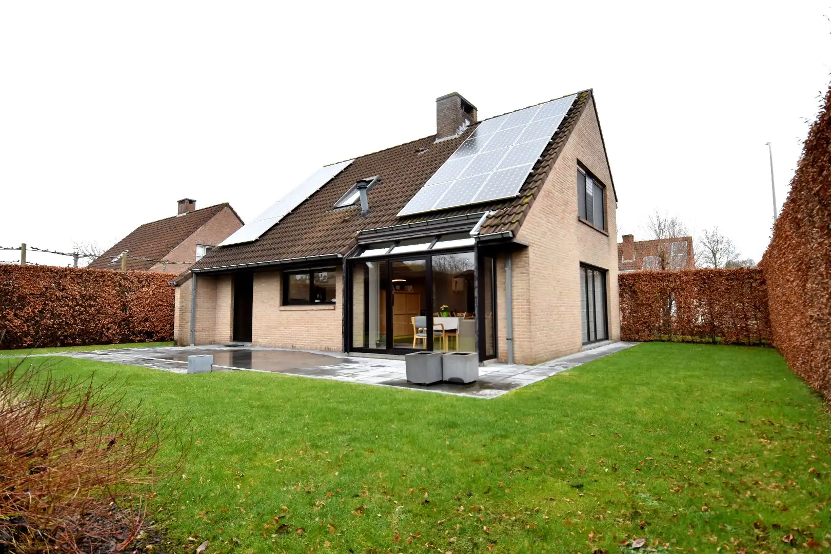 Alleenstaande woning met 4 slaapkamers en zonnige tuin te koop in residentiële buurt te Wevelgem foto 20