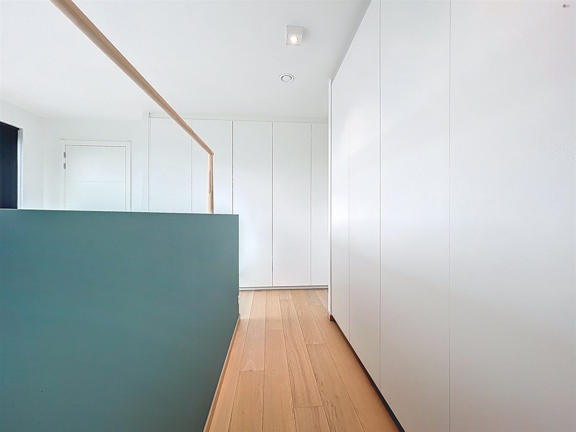 Luxueus en energiezuinig drie slaapkamer-penthouse (170m²) met ruime terrassen (30m²) foto 11