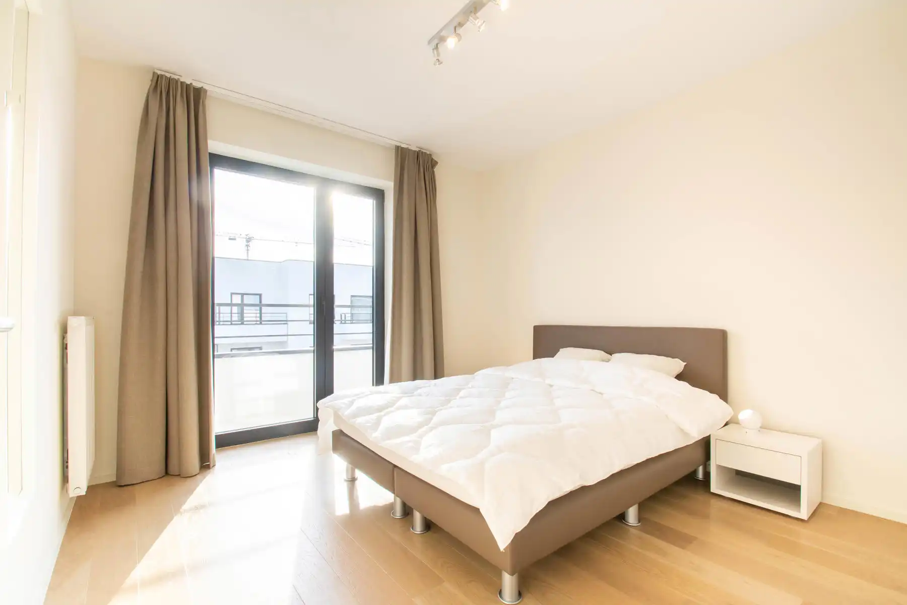 Prachtig gemeubeld appartement 2 KAMERS + 2 TERRASSEN!!!! foto 9