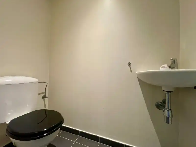 Instapklaar 1-slaapkamerappartement met zicht op het Groenplein – Zelzate foto 7