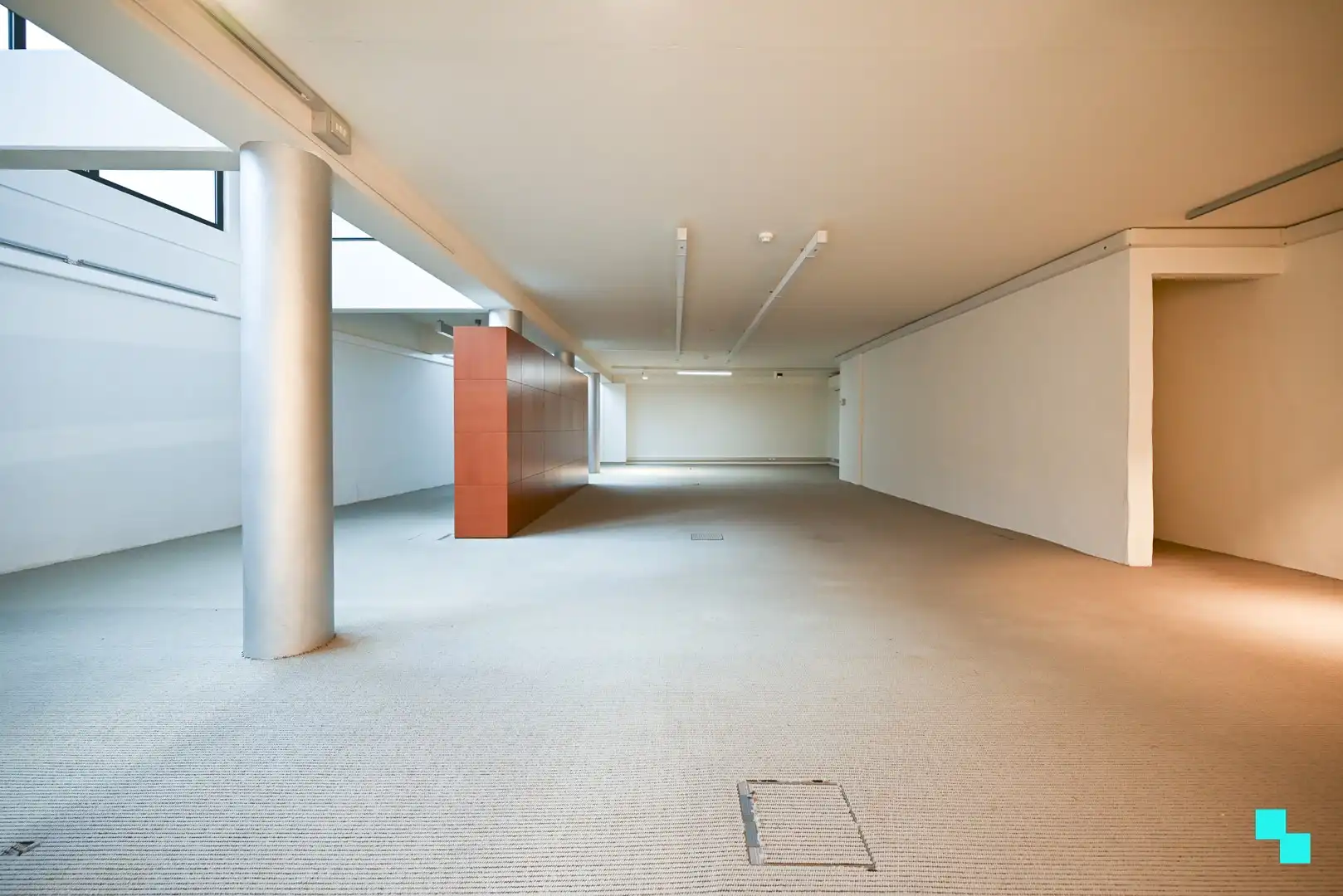 Commercieel gebouw van ca. 206 m² in het centrum van Izegem foto 9