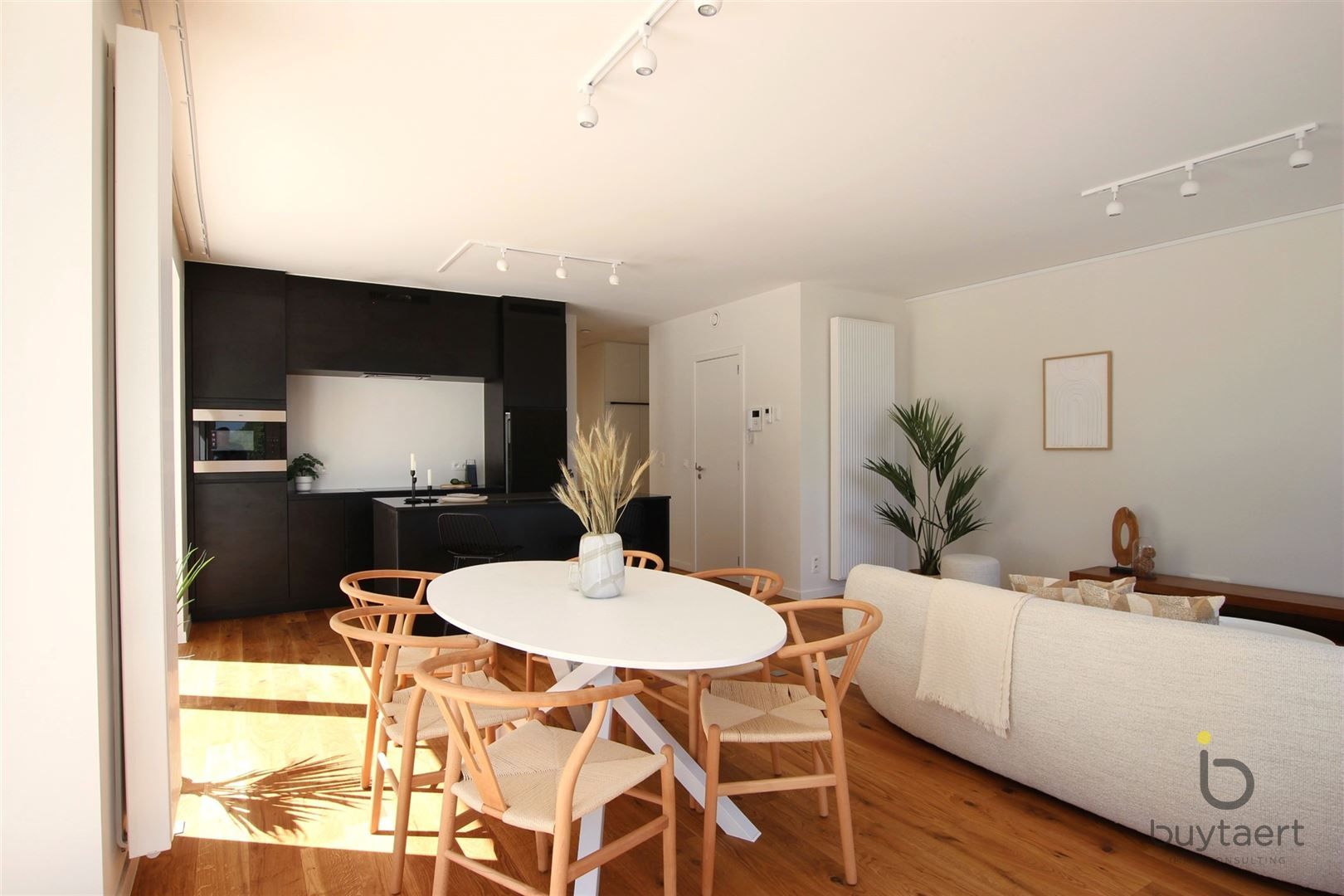 Luxe 3 slpk appartement met een gigantisch terras met zicht op het Kempisch dok. foto 15