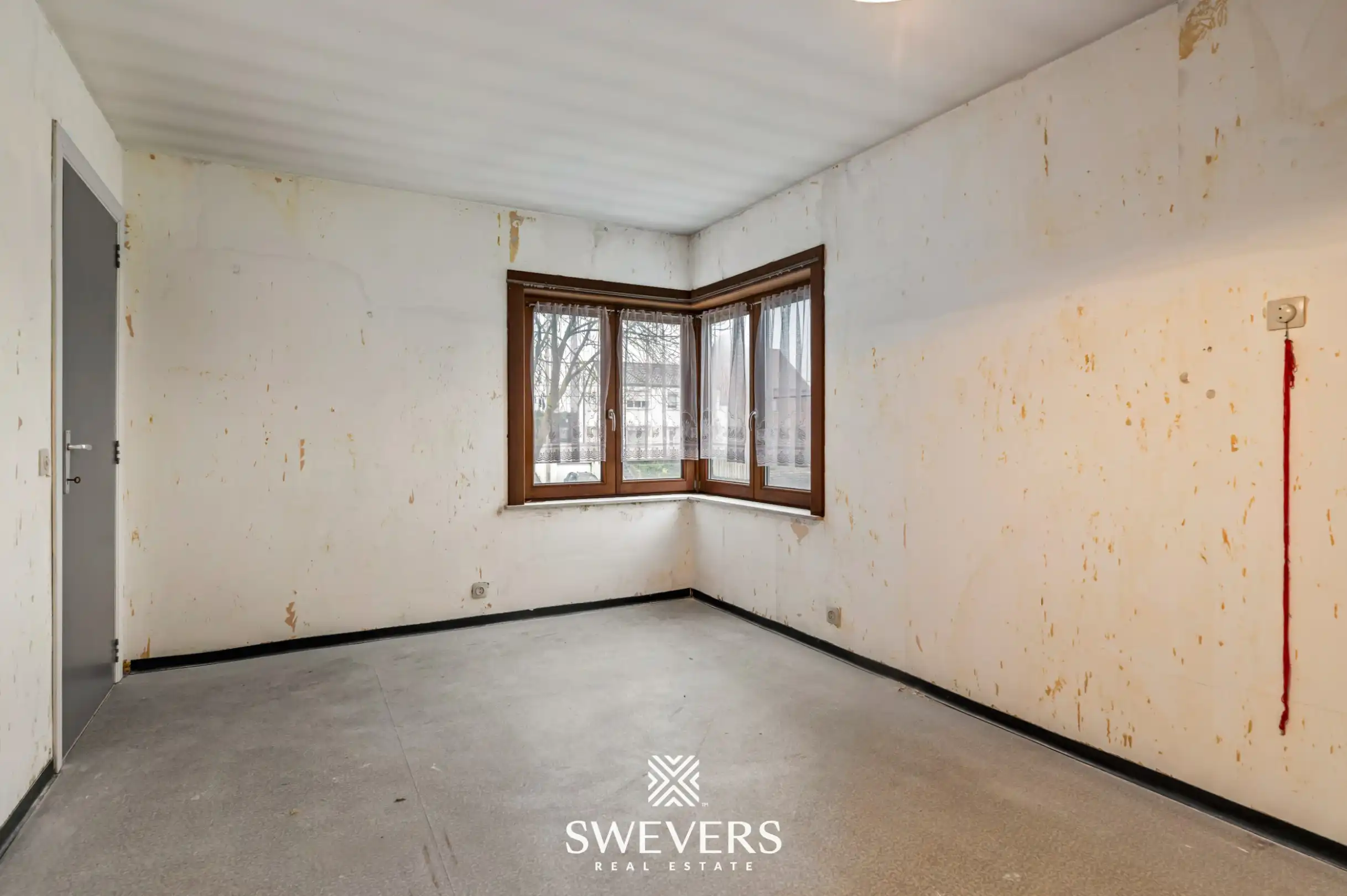 Te renoveren halfopen woning met ruim perceel in Diest foto 20