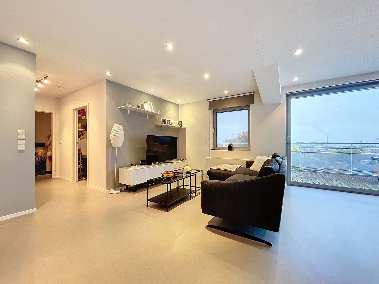 MODERN APPARTEMENT RING VAN TIENEN MET 2 SLAAPKAMERS foto 2
