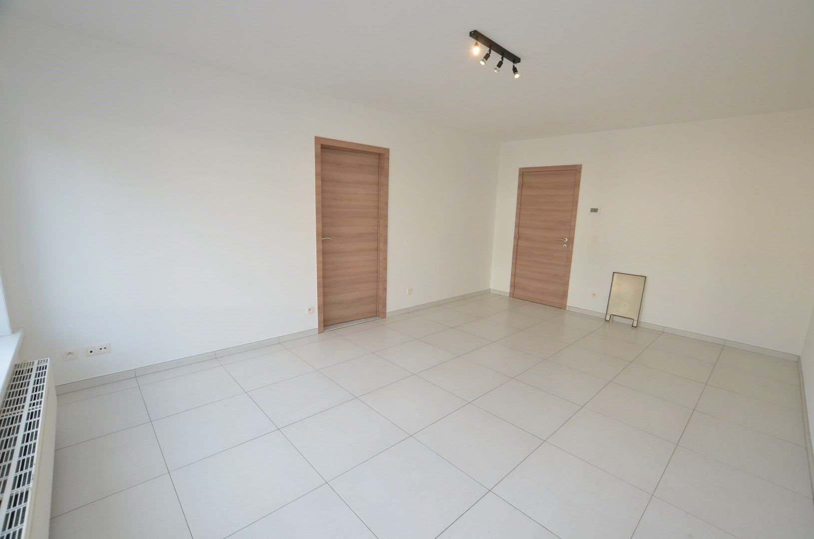 Instapklaar appartement 1ste verdiep (zonder lift) foto 2