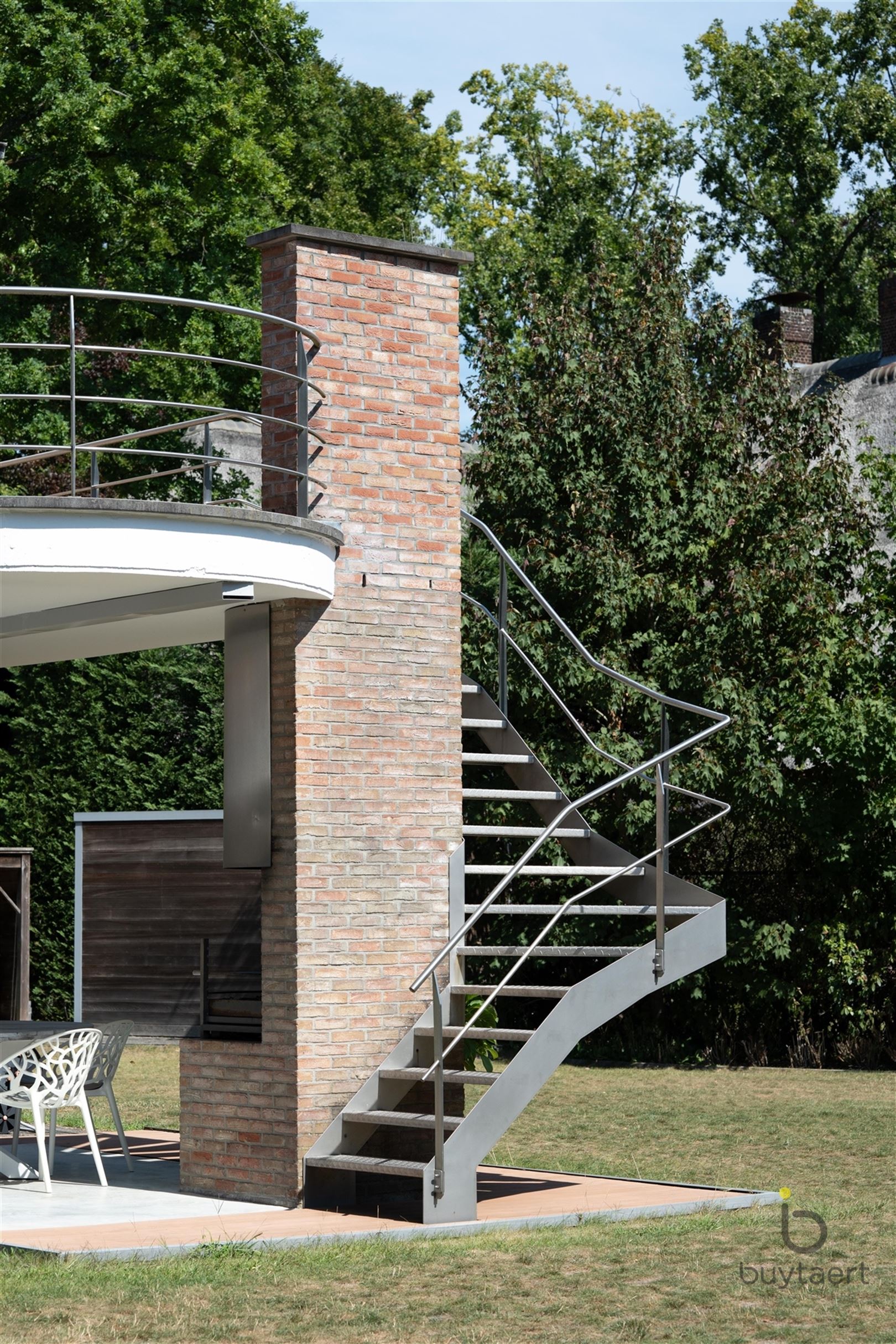 Wonen én werken in luxe familiewoning in begeerde Vriesdonkwijk foto 69