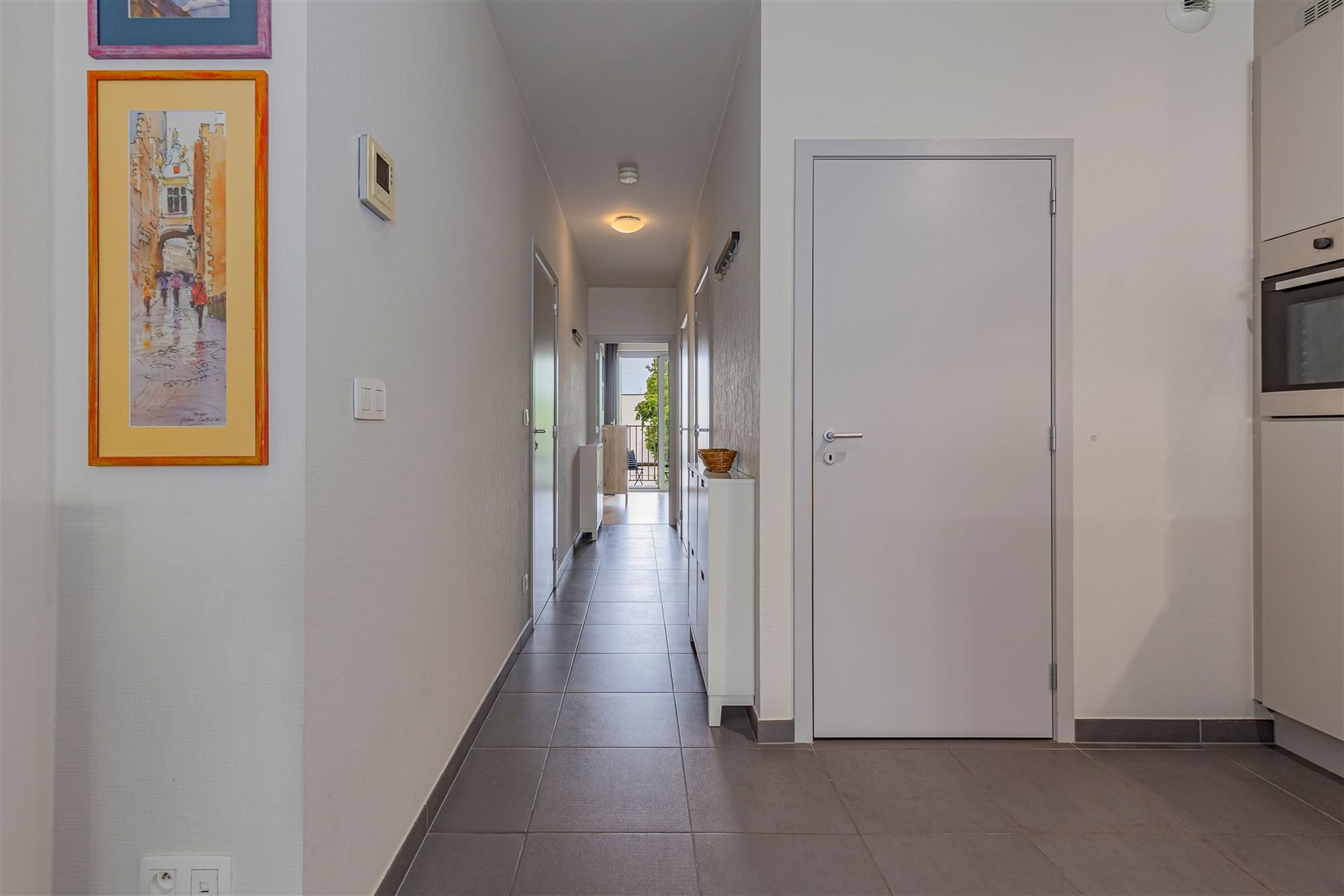 Perfect instapklaar en ruim 1 slaapkamer appartement op de Belgiëlei foto 12