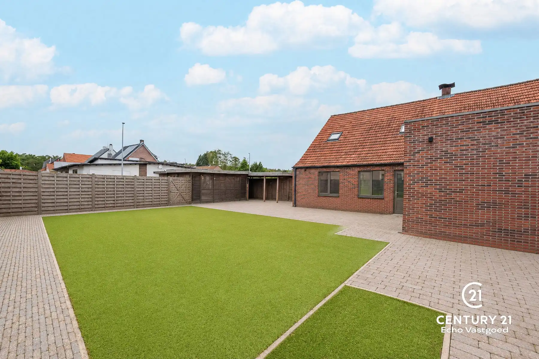 ruime woning met 4 slaapkamers op een fraai hoekperceel  foto 29