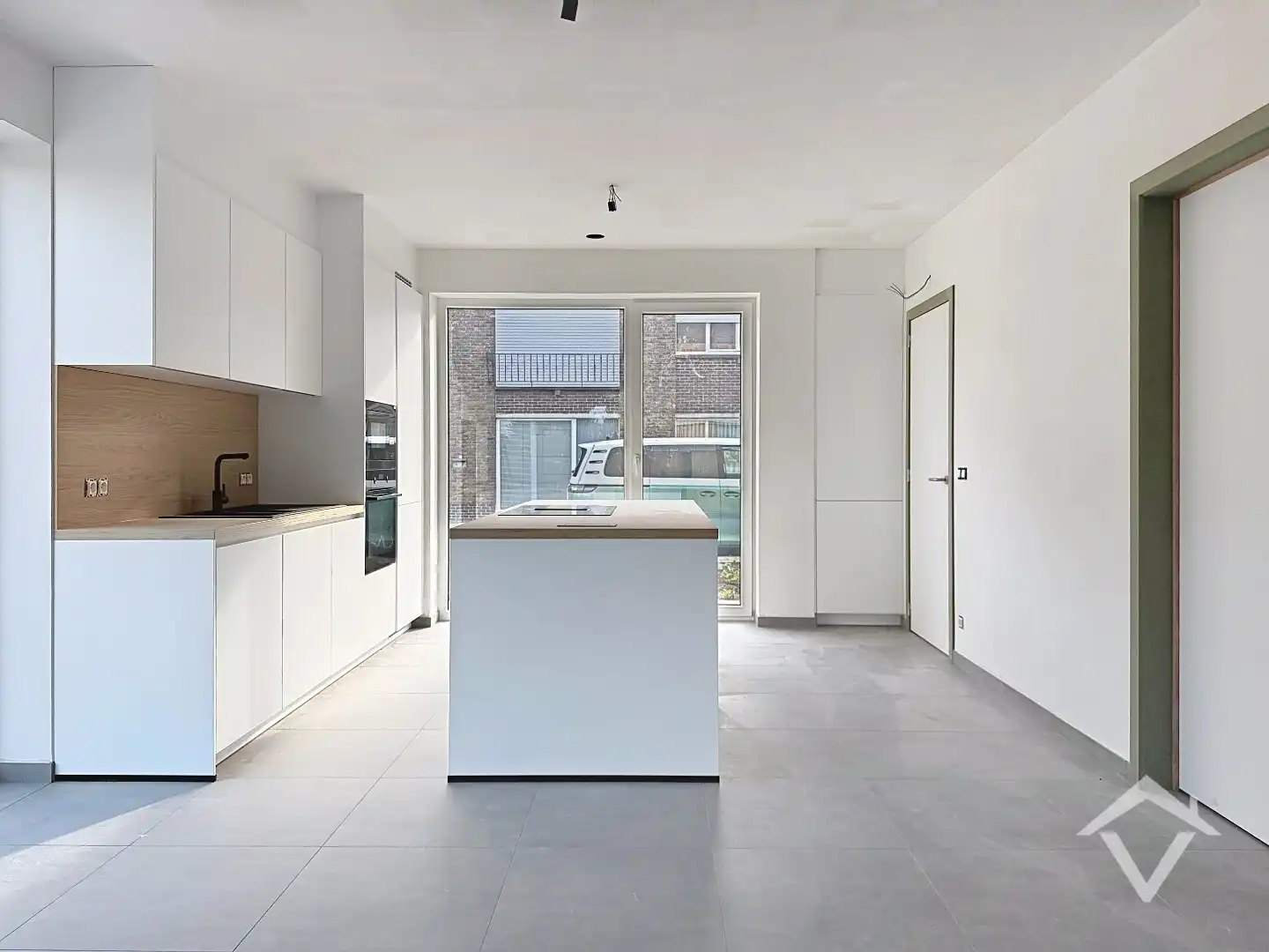 Nieuwbouwwoning met 3 slaapkamers in centrum Koekelare  foto 7