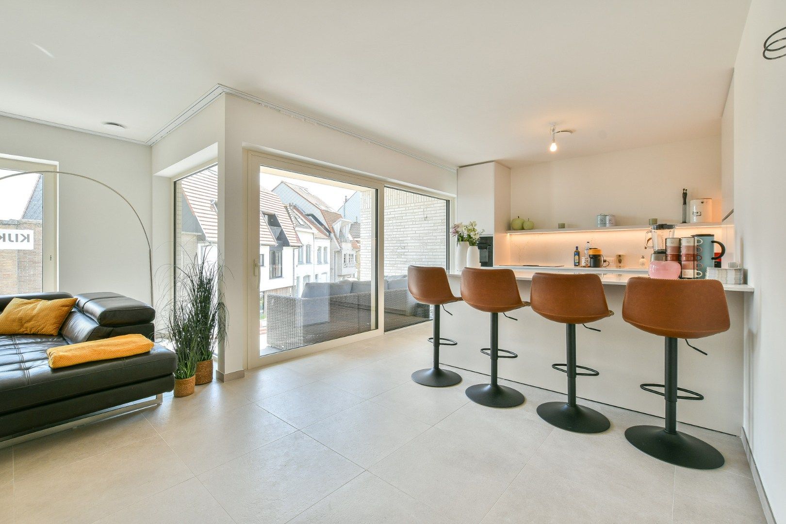 Prachtig nieuwbouwappartement met 2 slaapkamers op toplocatie te Wenduine! foto 9