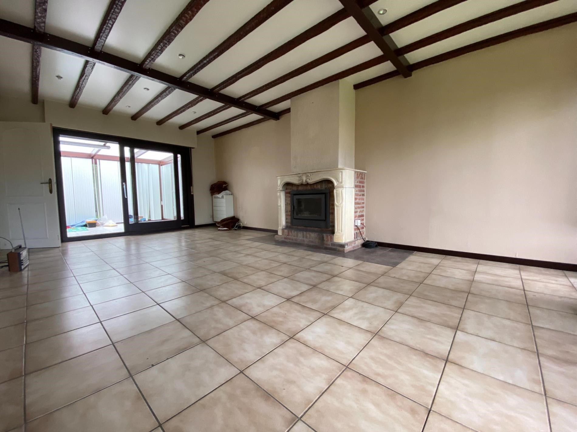 Woning met 3 slaapkamers en garage te Ichtegem   foto 4