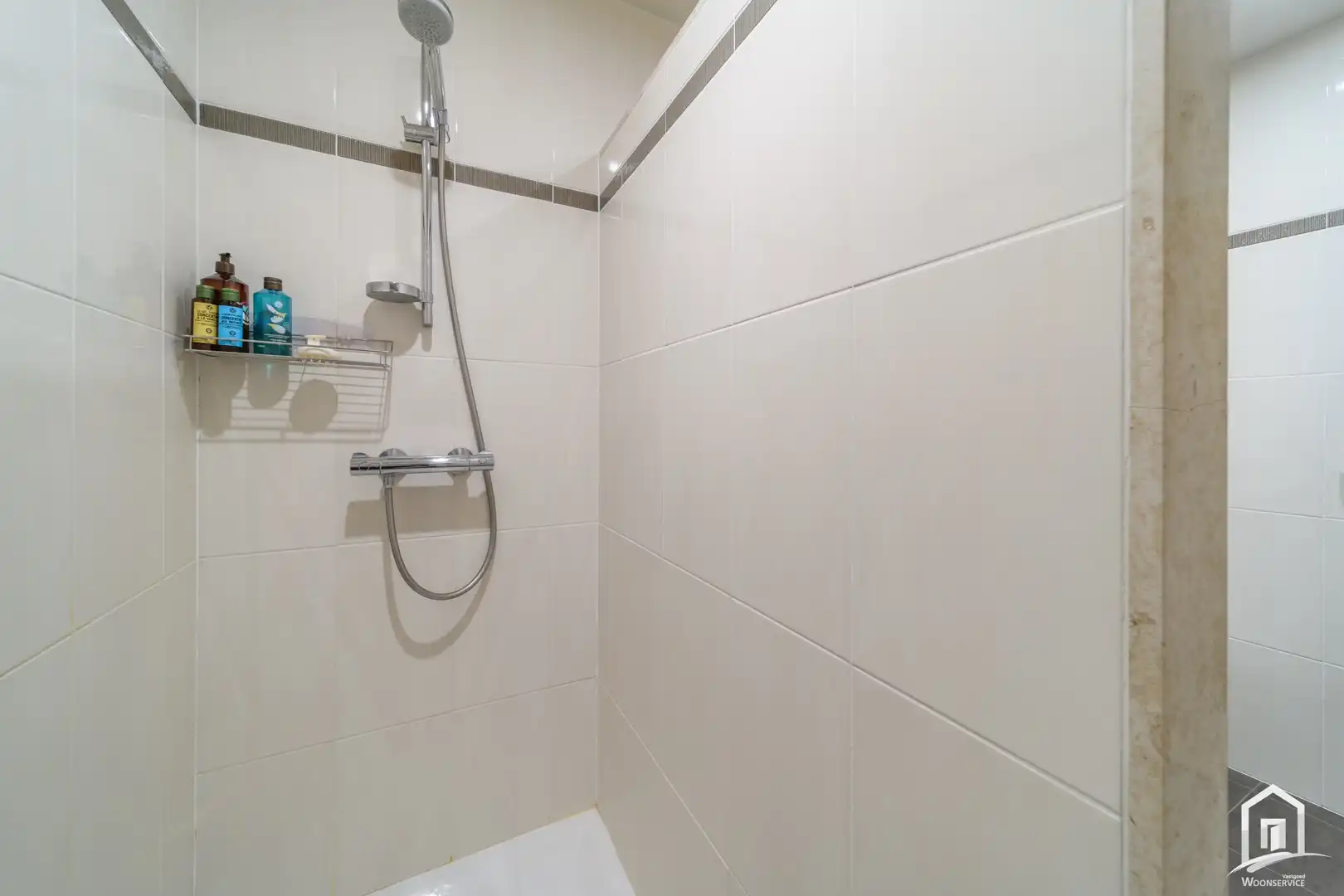 Zeer mooi en gunstig gelegen appartement in hartje Ninove foto 18