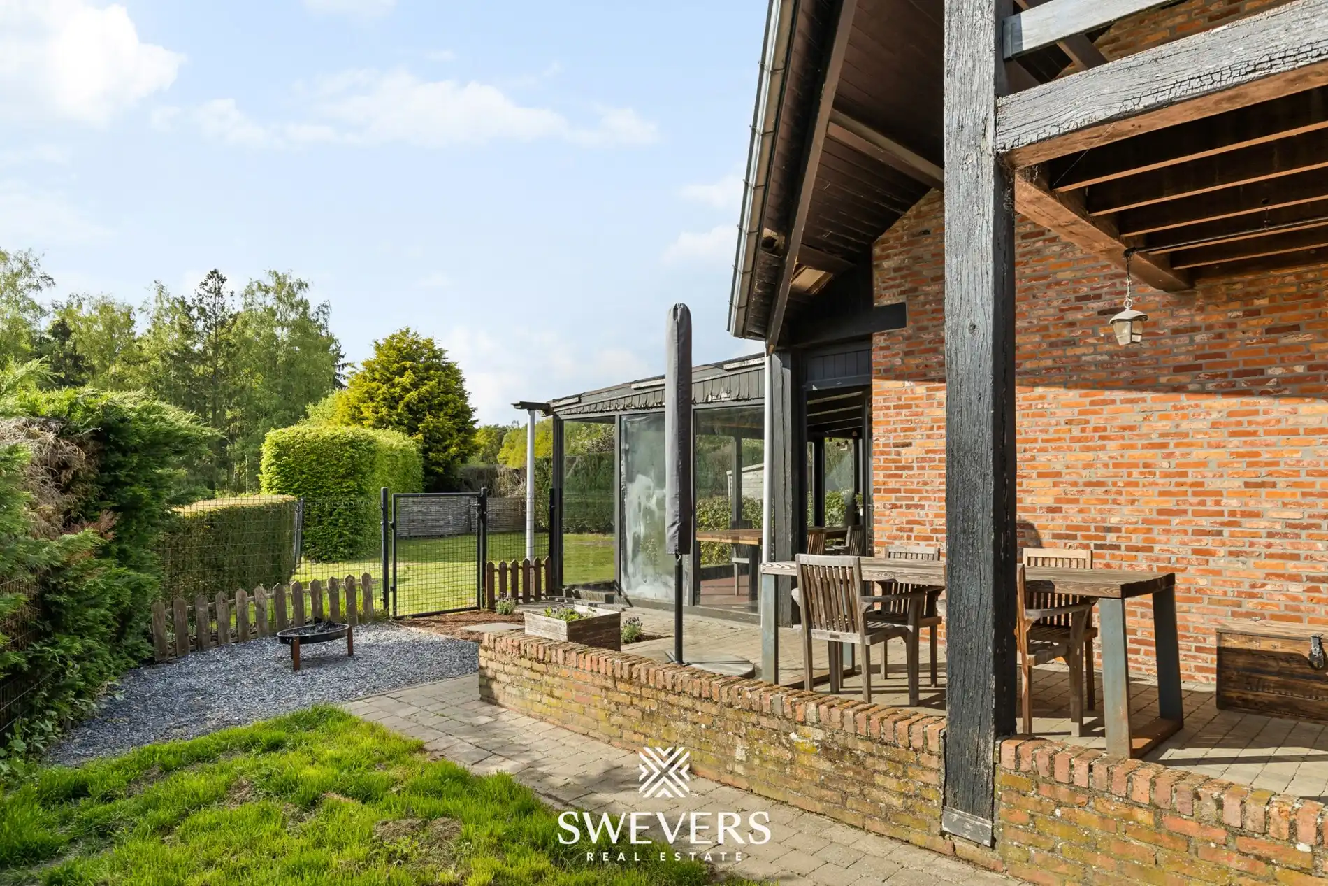 Rustige gezinswoning met studio en groene omgeving in Oostham foto 25