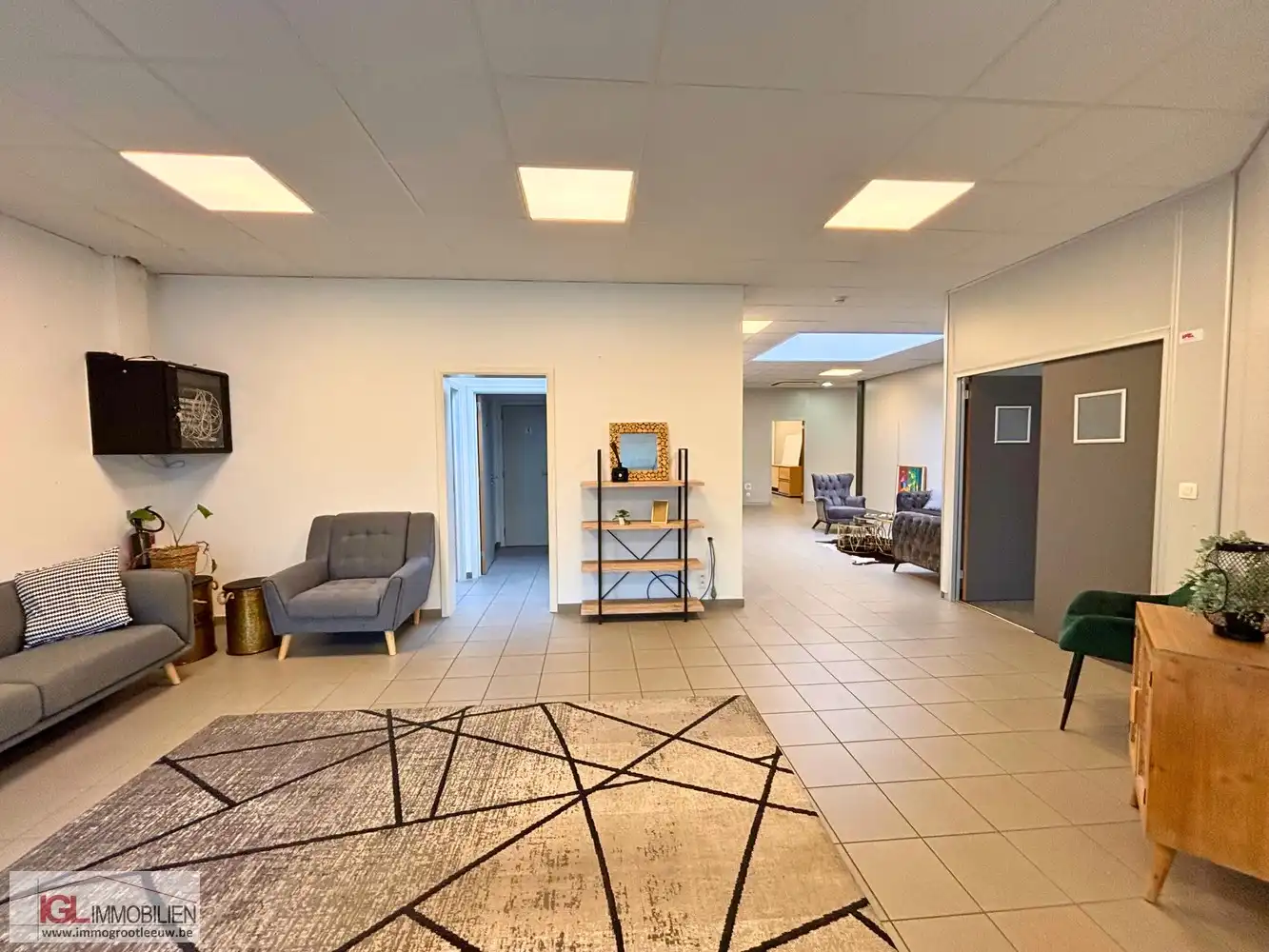 Flexibele bureauruimte met vergaderruimtes en parkeerplaatsen in Drogenbos foto 2