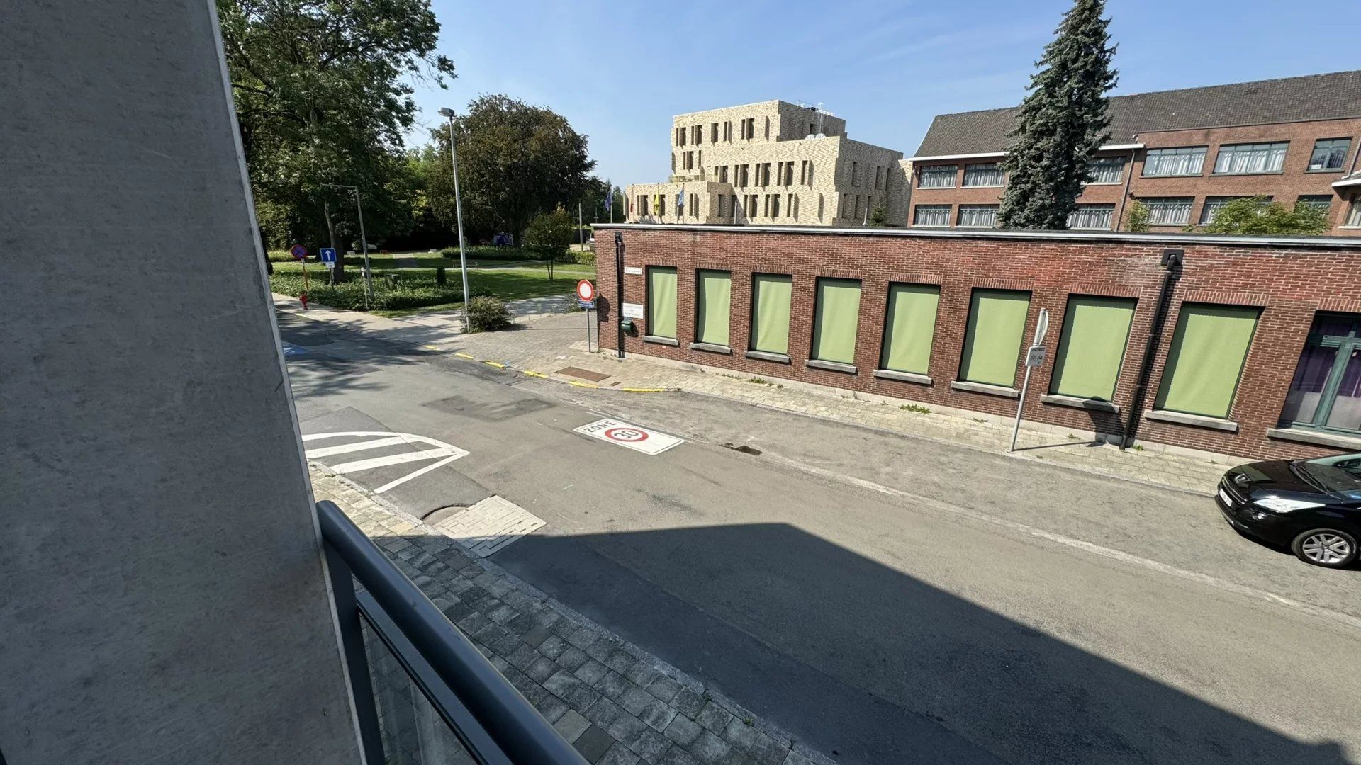Serviceflat met balkon en 1 slaapkamer momennteel verhuurd te koop foto 14
