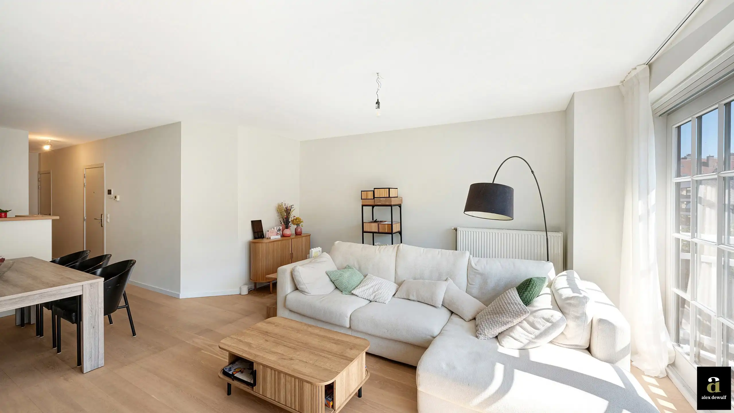 Centraal gelegen appartement in zeer goede staat [Lippenslaan]. foto 18