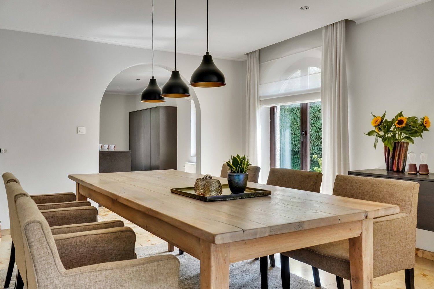 Uitstekend gelegen, gerenoveerde villa op 10a foto 9
