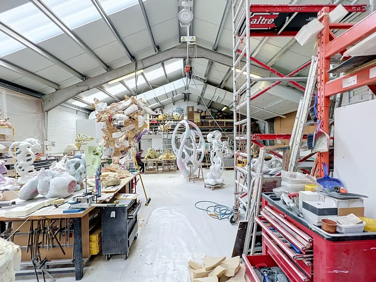 Ruimtelijk magazijn met toonzaal, kantoor en woonst te Lichtervelde, ideaal voor wonen én werken op een perceel van 1.002m²! foto 54