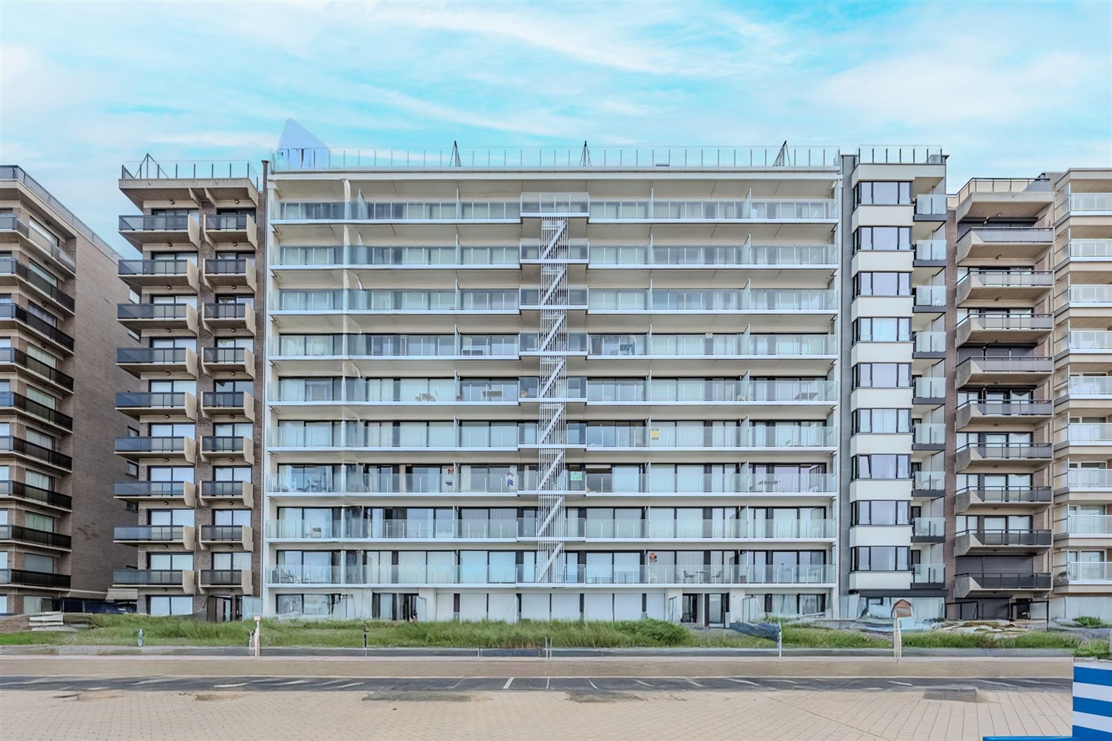 appartement met zee en duinzicht foto 24