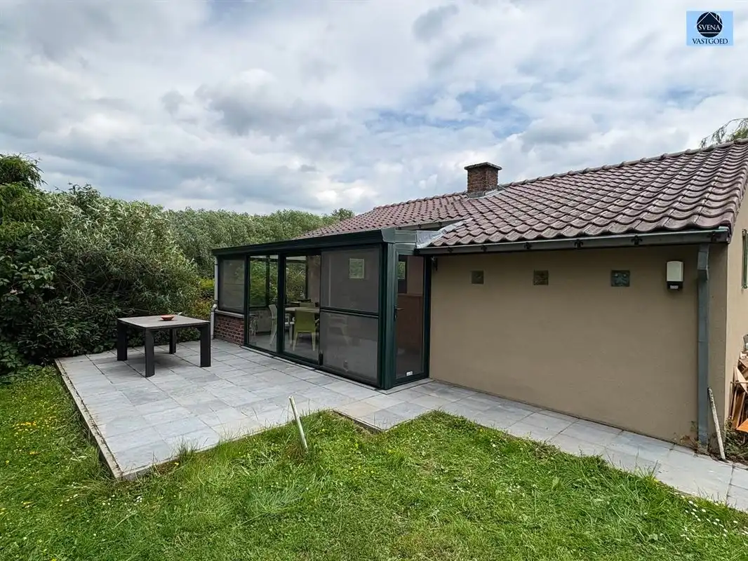 ZEER LEUK GELEGEN BUNGALOW IN RUSTIGE STRAAT foto 9
