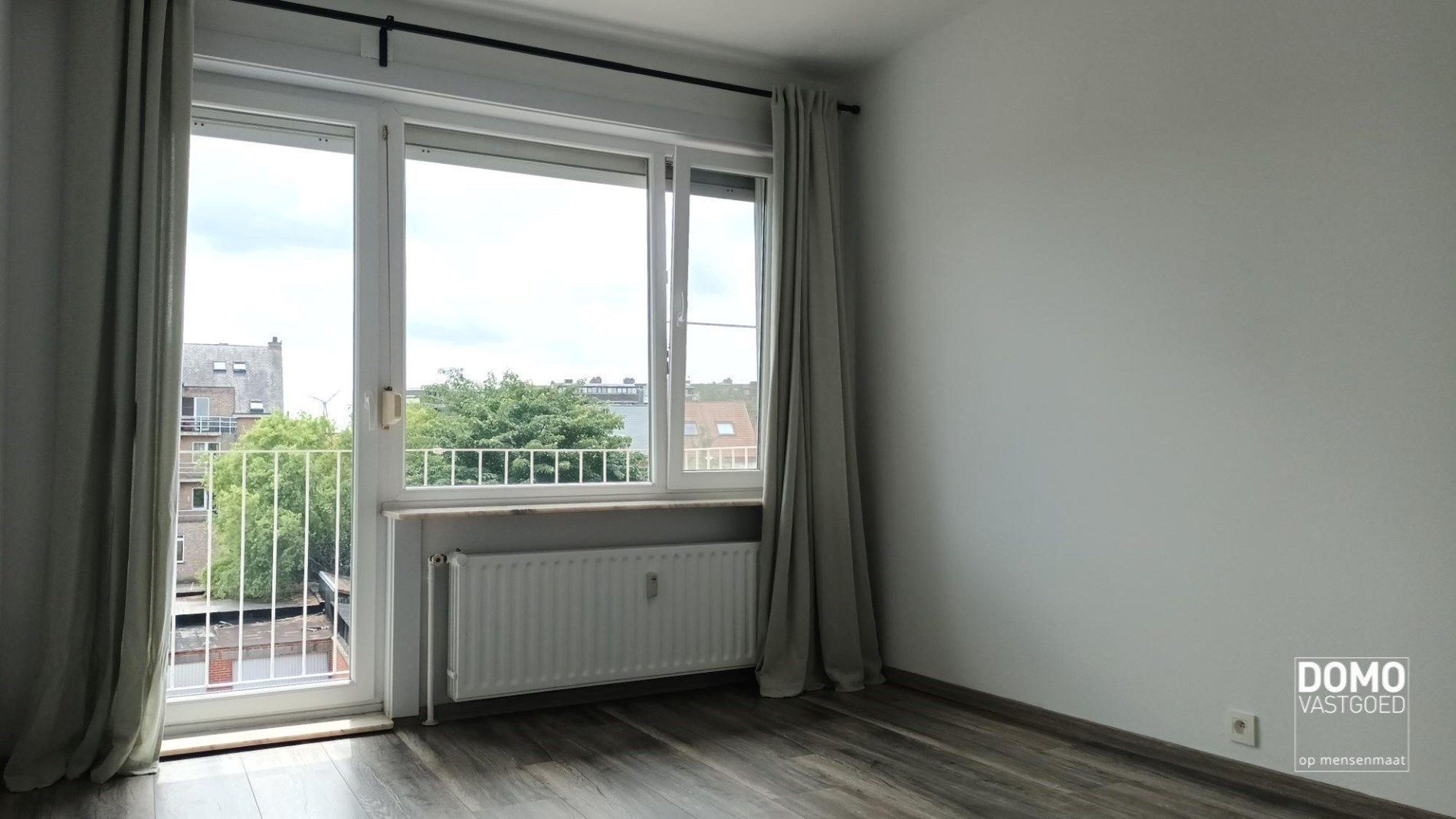 KNUS GERENOVEERD 1 SLAAPKAMER APPARTEMENT MET KELDERBERGING IN HET CENTRUM VAN HASSELT  foto 8