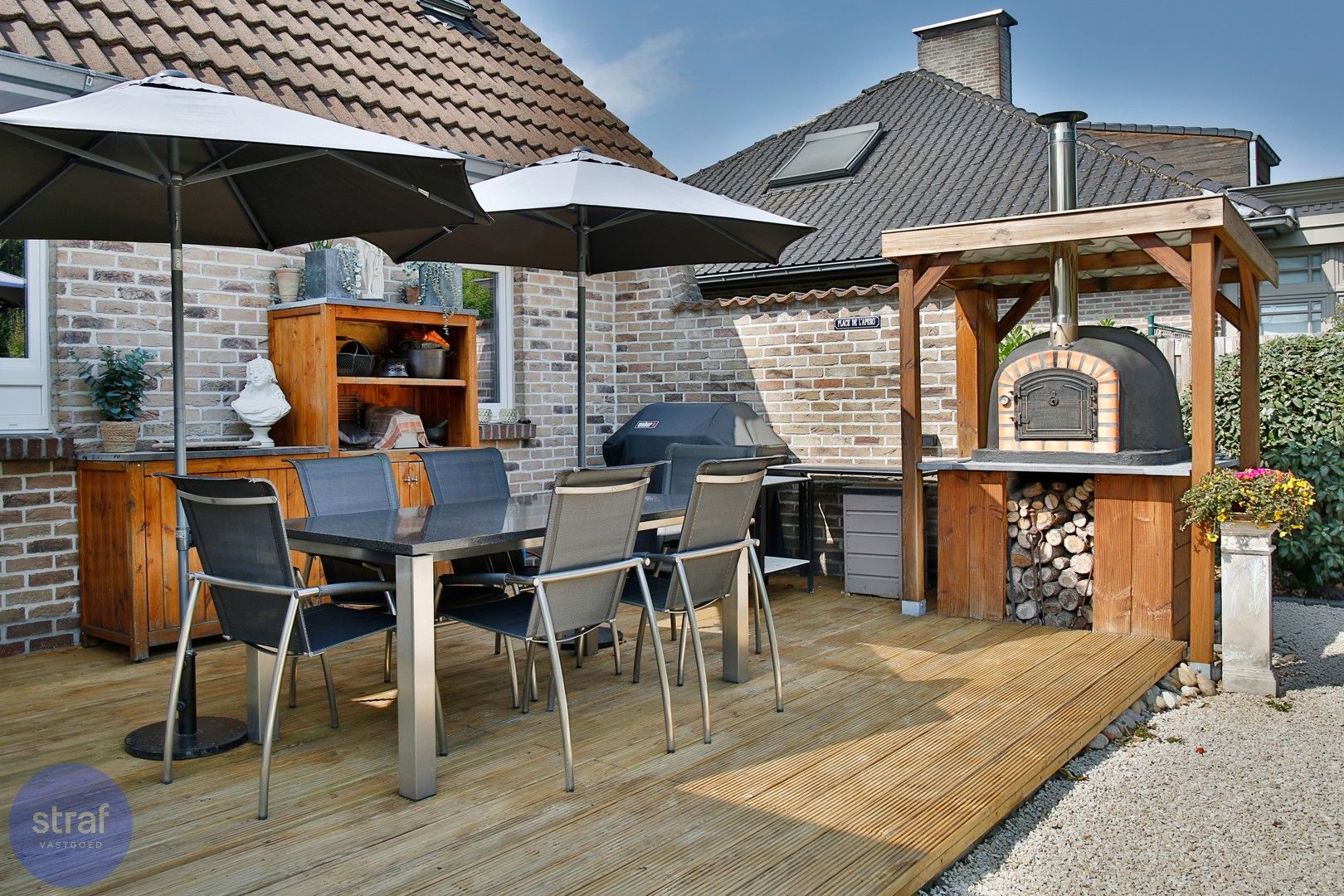 Luxe woning met privézwembad, zonnepanelen en thuisbatterij op de grens met Sint Antonius foto 14