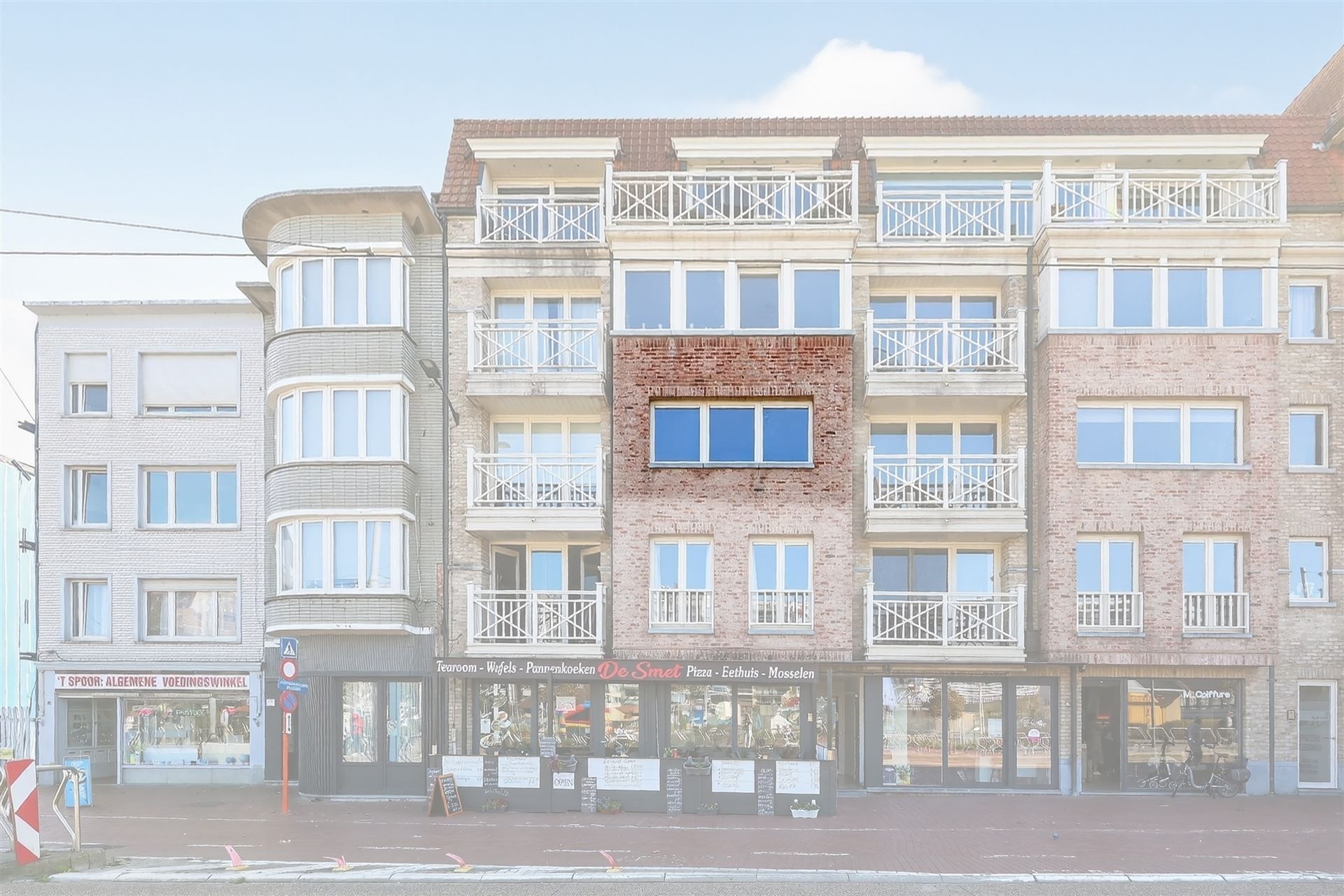 JACHTHAVEN / TERRAS / MOGL AANK GARAGE foto 5