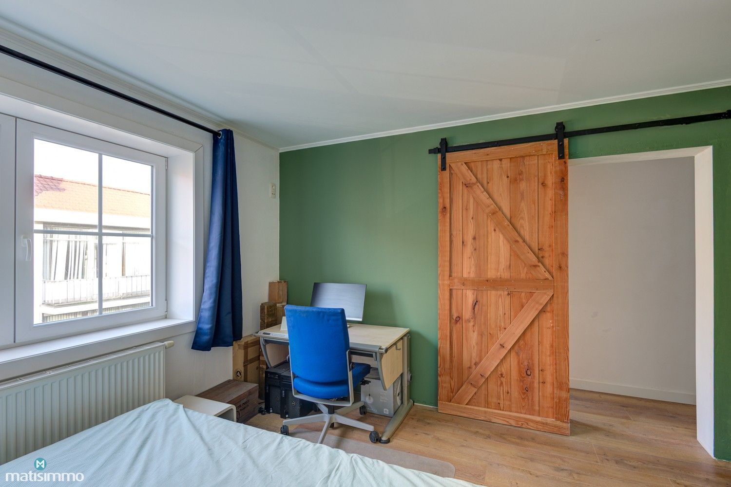 GROTENDEELS GERENOVEERDE GEZINSWONING MET ZUIDGERICHTE TUIN IN MILLEN foto 17