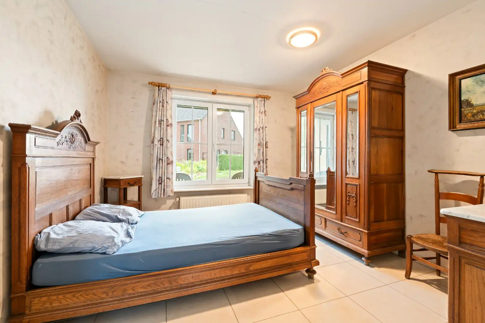 Te koop in Bredene: ruime instapklare halfopen bebouwing met 4 slaapkamers, grote tuin en multifunctioneel bijgebouw op 848 m² foto 15