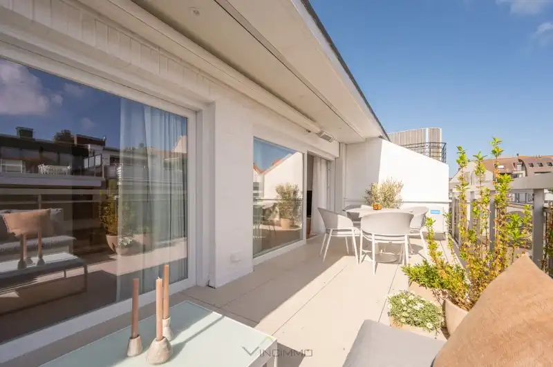 Recent gerenoveerd 2-slaapkamerappartement met terras van 20 m² foto 10