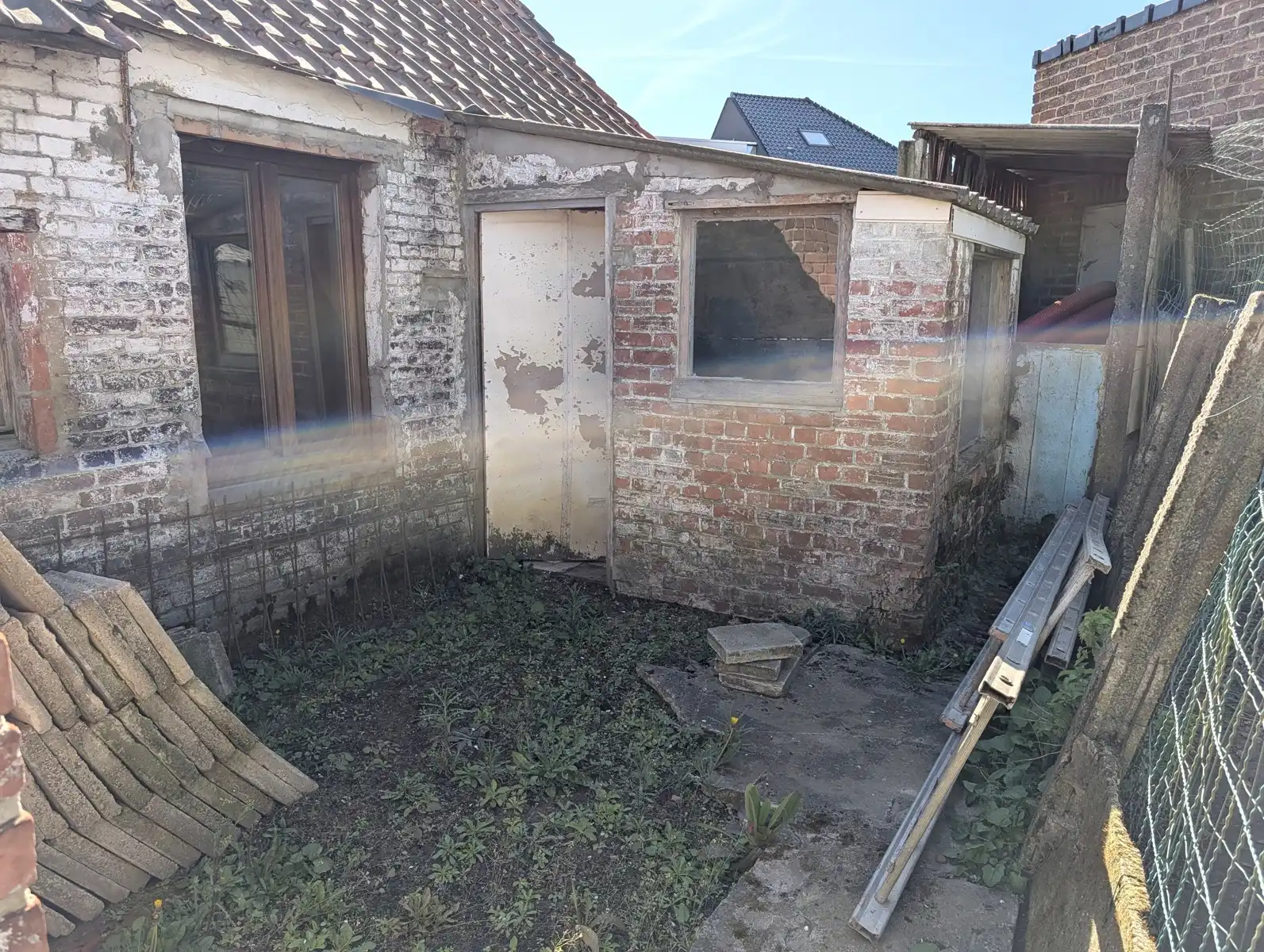 Te renoveren woning met potentieel in een doodlopende straat foto 16