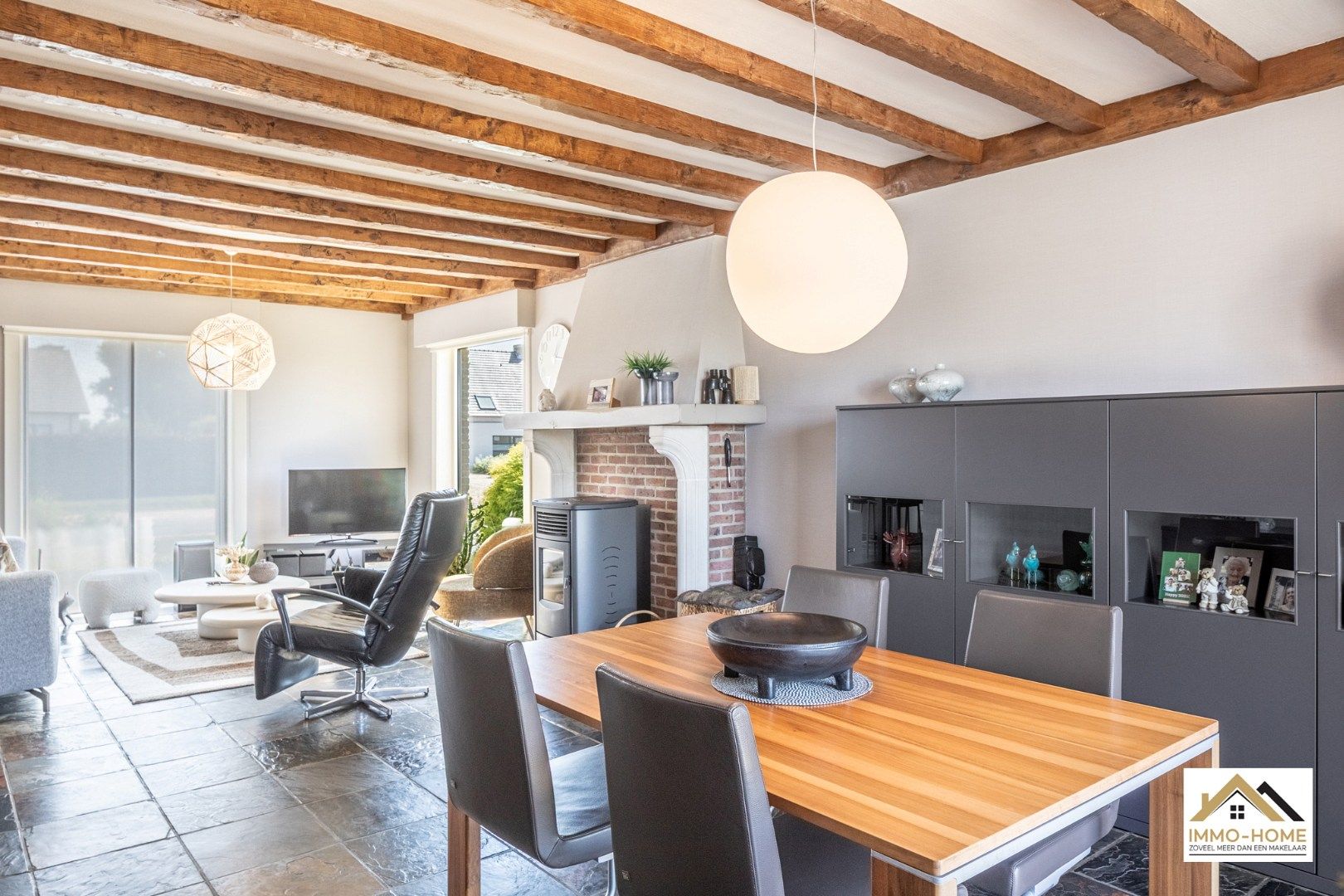 Vrijstaande woning met ruimte tuin en open zicht!  foto 9