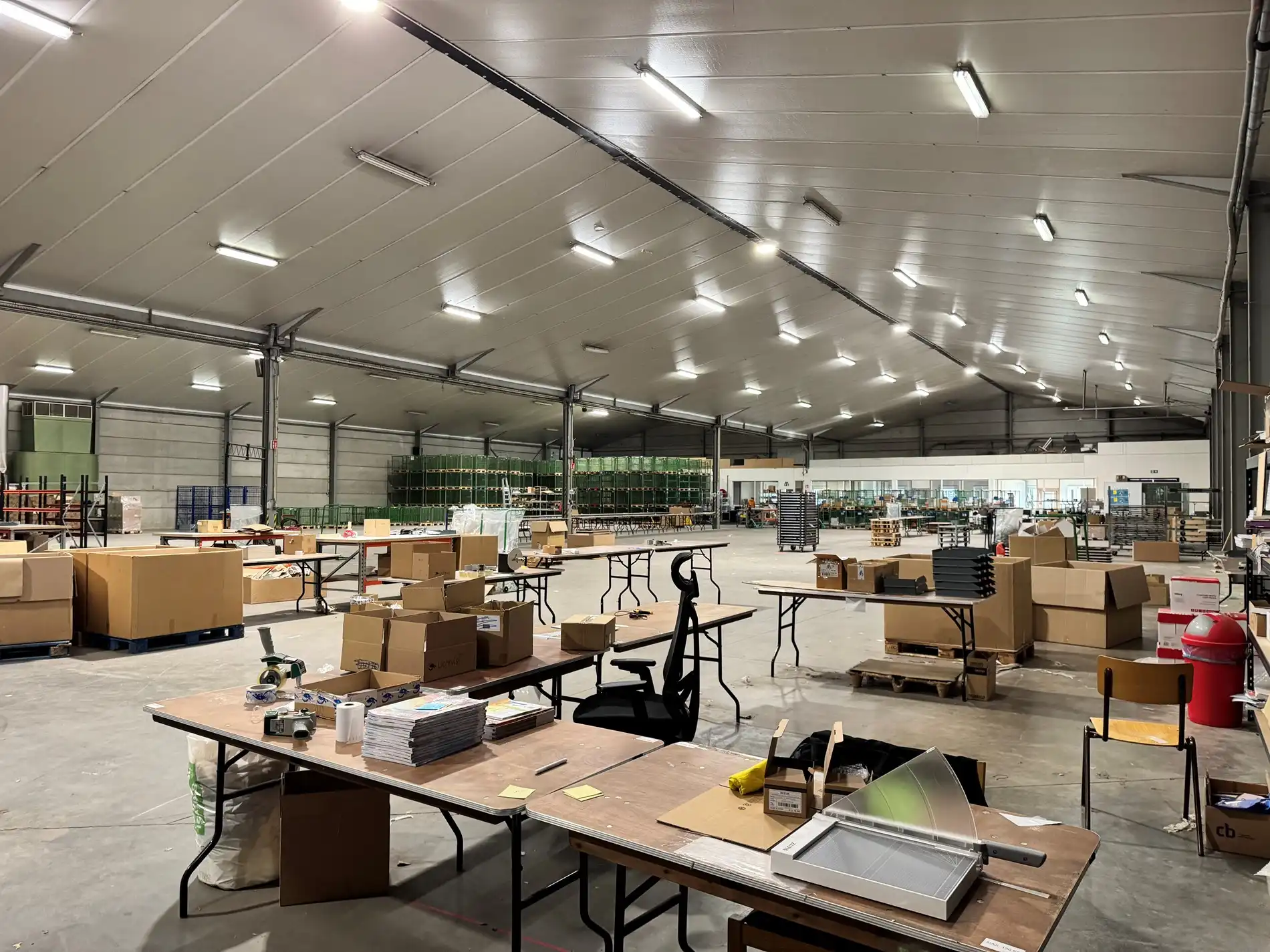 Loods met burelen te huur te Koekelare  foto 17