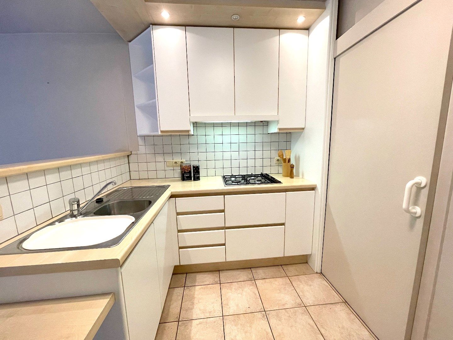 Mooi 2-slaapkamerappartement in centrum Lauwe! foto 6