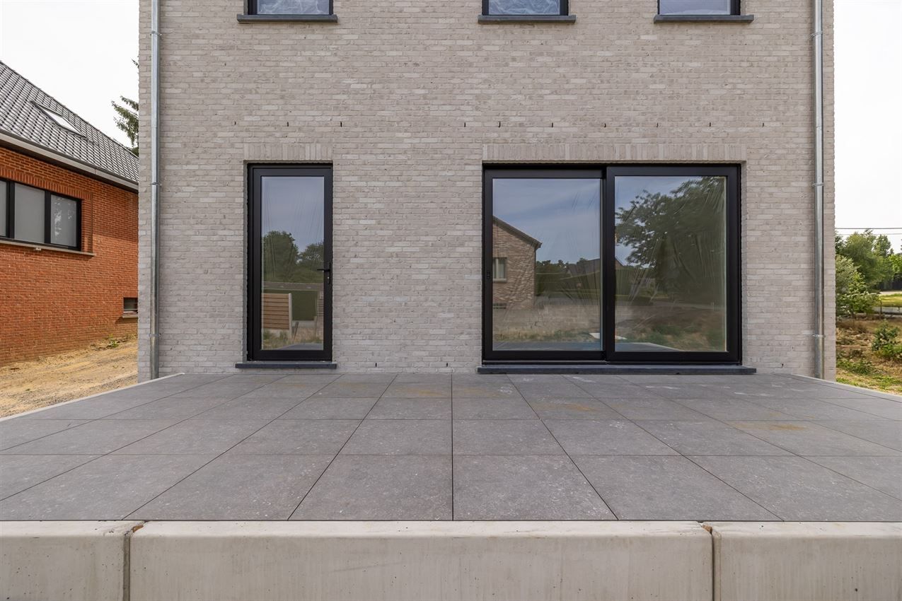 Nieuwbouwwoning 4slk - E10 op rustige ligging foto 7