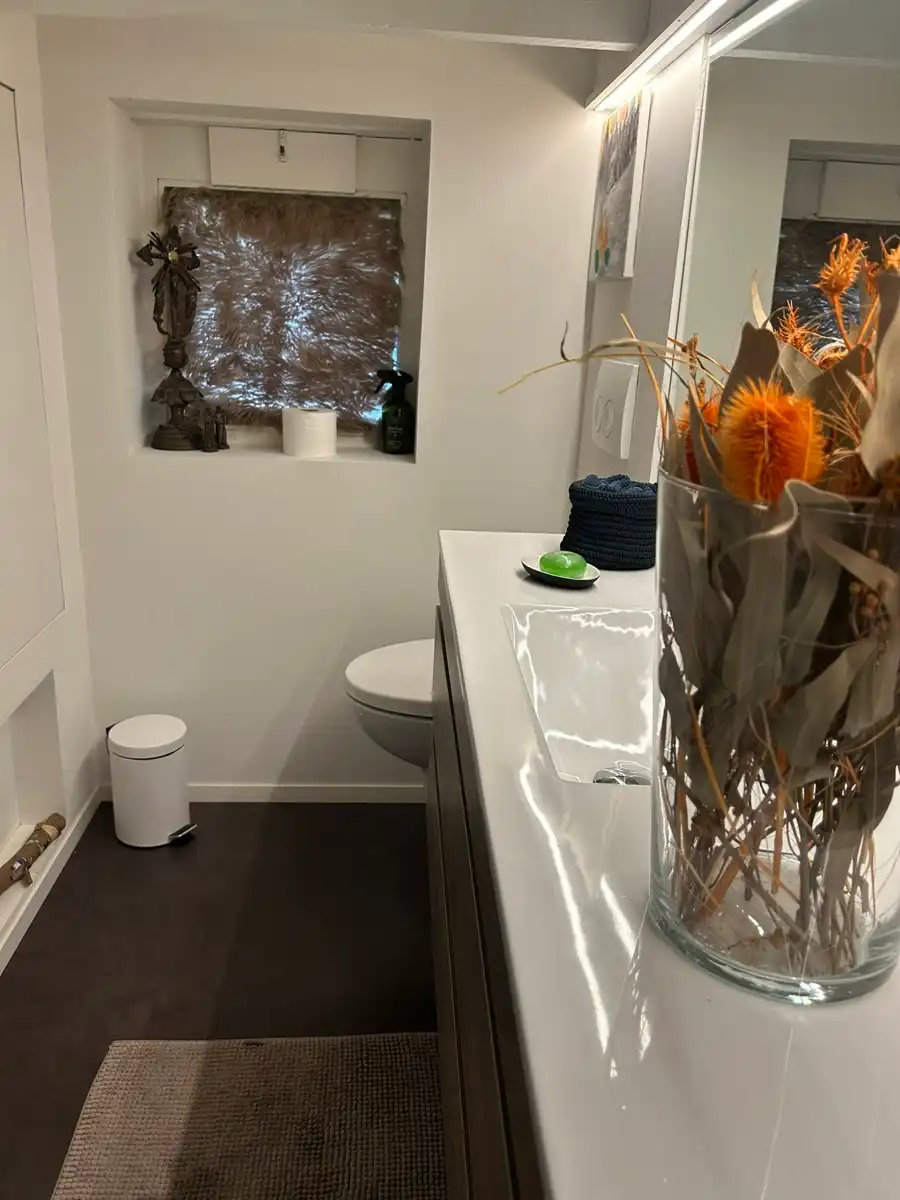 Gemeubeld instapklaar hip huisje !!! foto 13