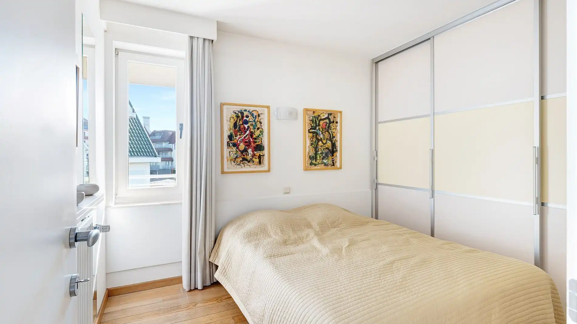 Zonnig hoekappartement op toplocatie te Knokke-Duinbergen foto 13