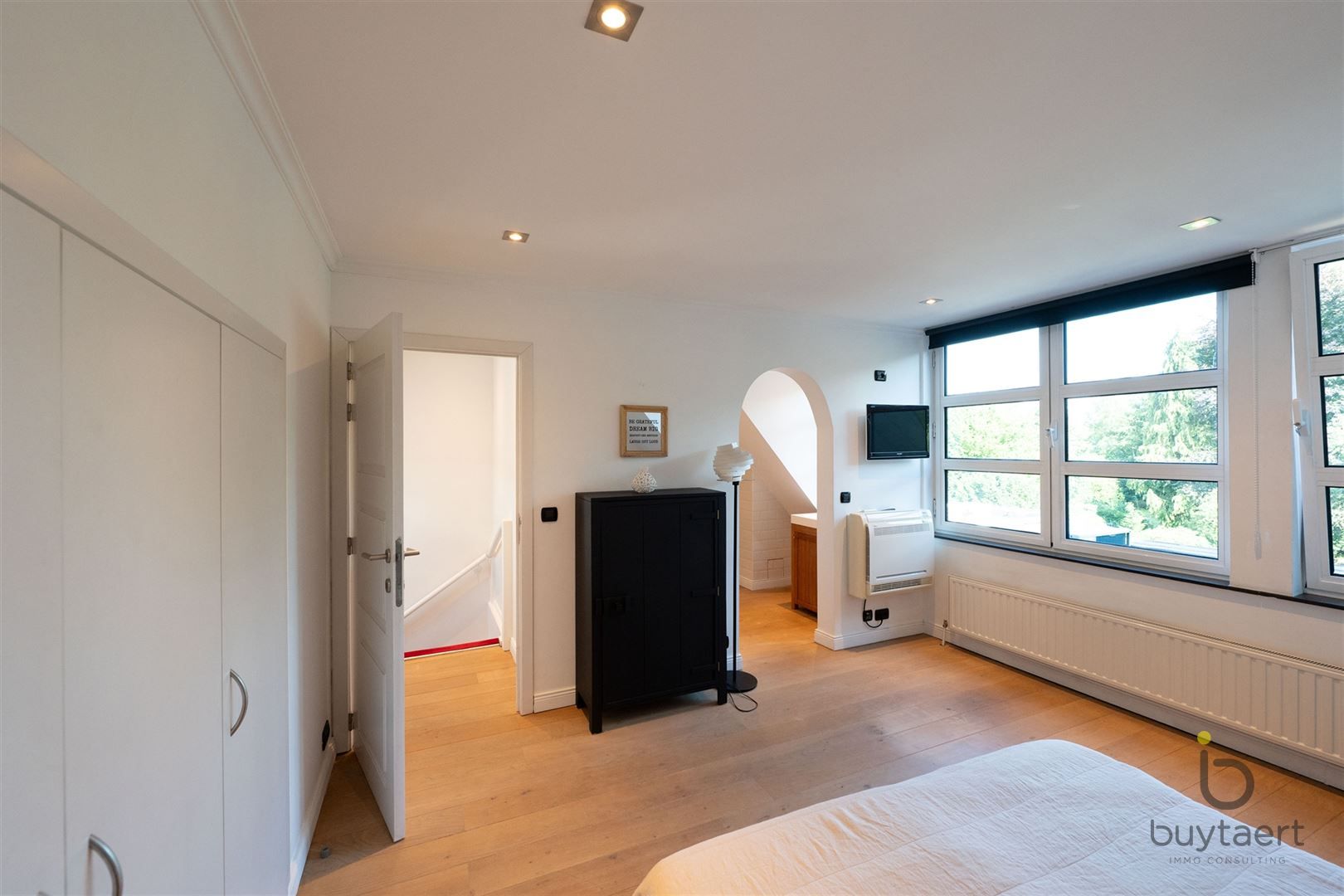 Véél ruimte, terras én tuin: lichtrijk 3 slaapkamer - triplex appartement in hartje Schilde! foto 52