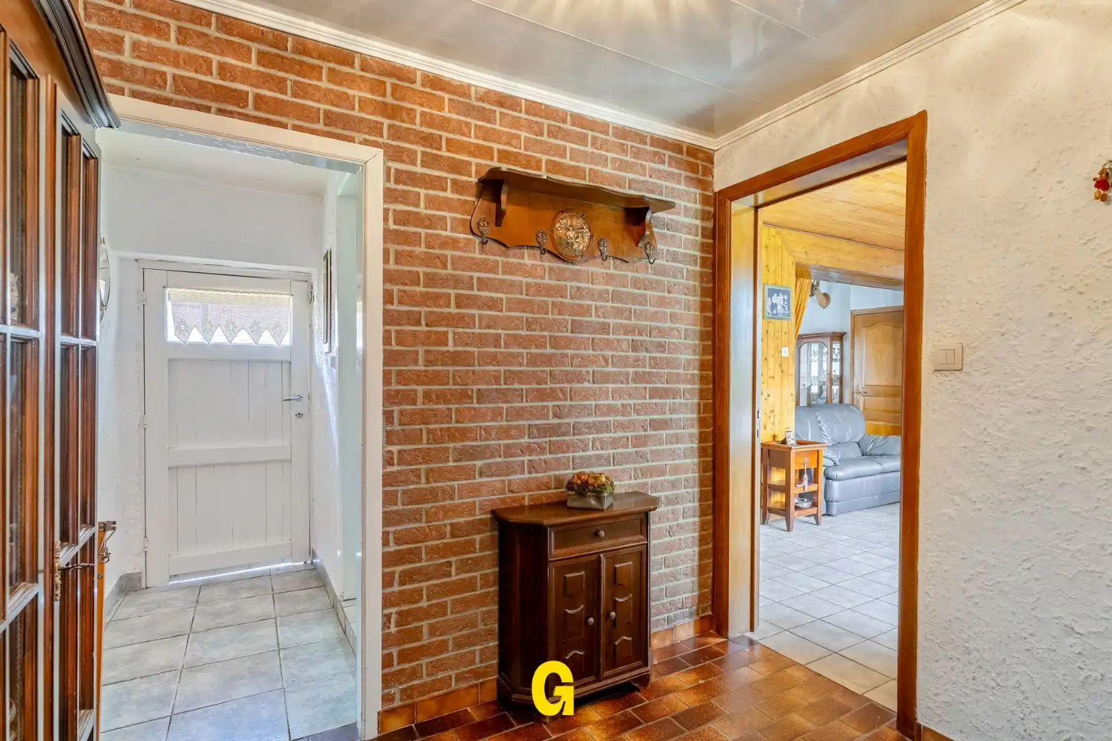 Te renoveren woning met veel karakter en leuke tuin te Lauw, op 3a 96ca foto 12