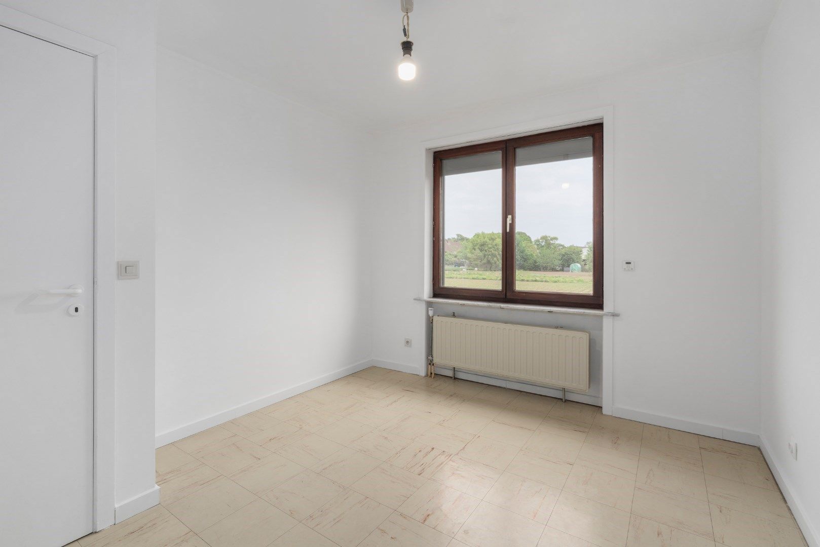 VERZORGDE WONING IN RUSTIGE WIJK foto 8