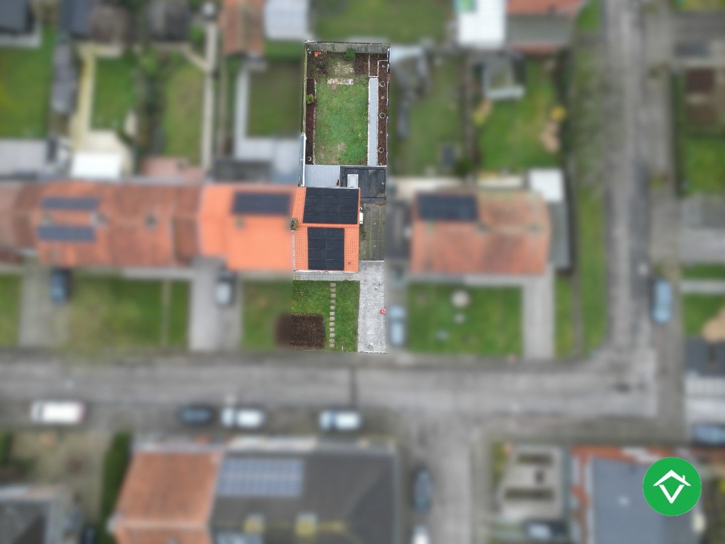 Ruim, gerenoveerde woning met 3 slaapkamers, garage en tuin in een rustige woonwijk te Roeselare! foto 24